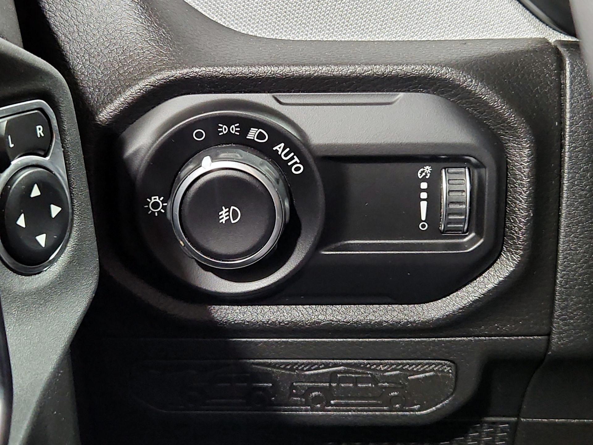 Thumbnail: 2025 Jeep Wrangler - 13