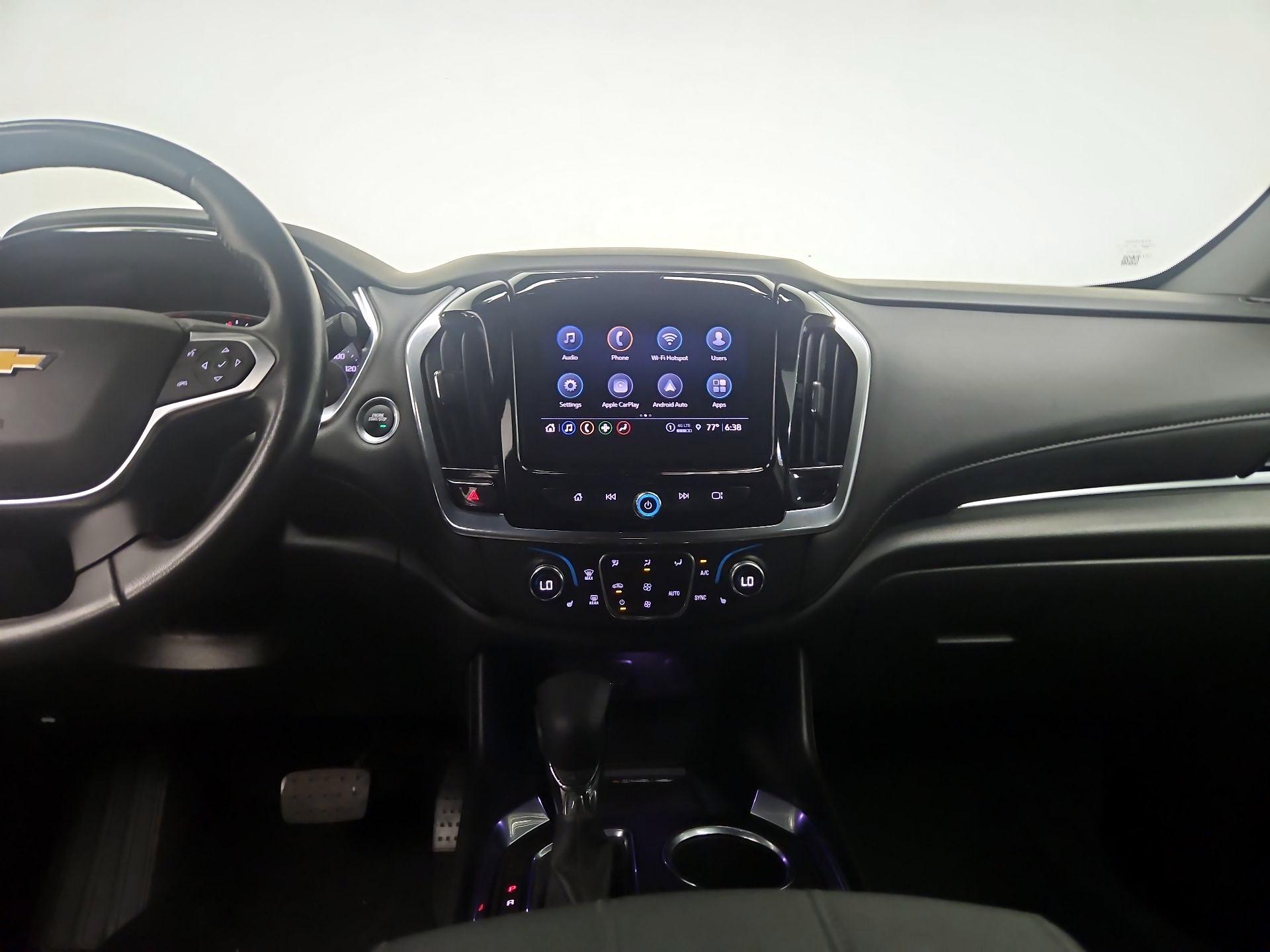 Thumbnail: 2022 Chevrolet Traverse - 9