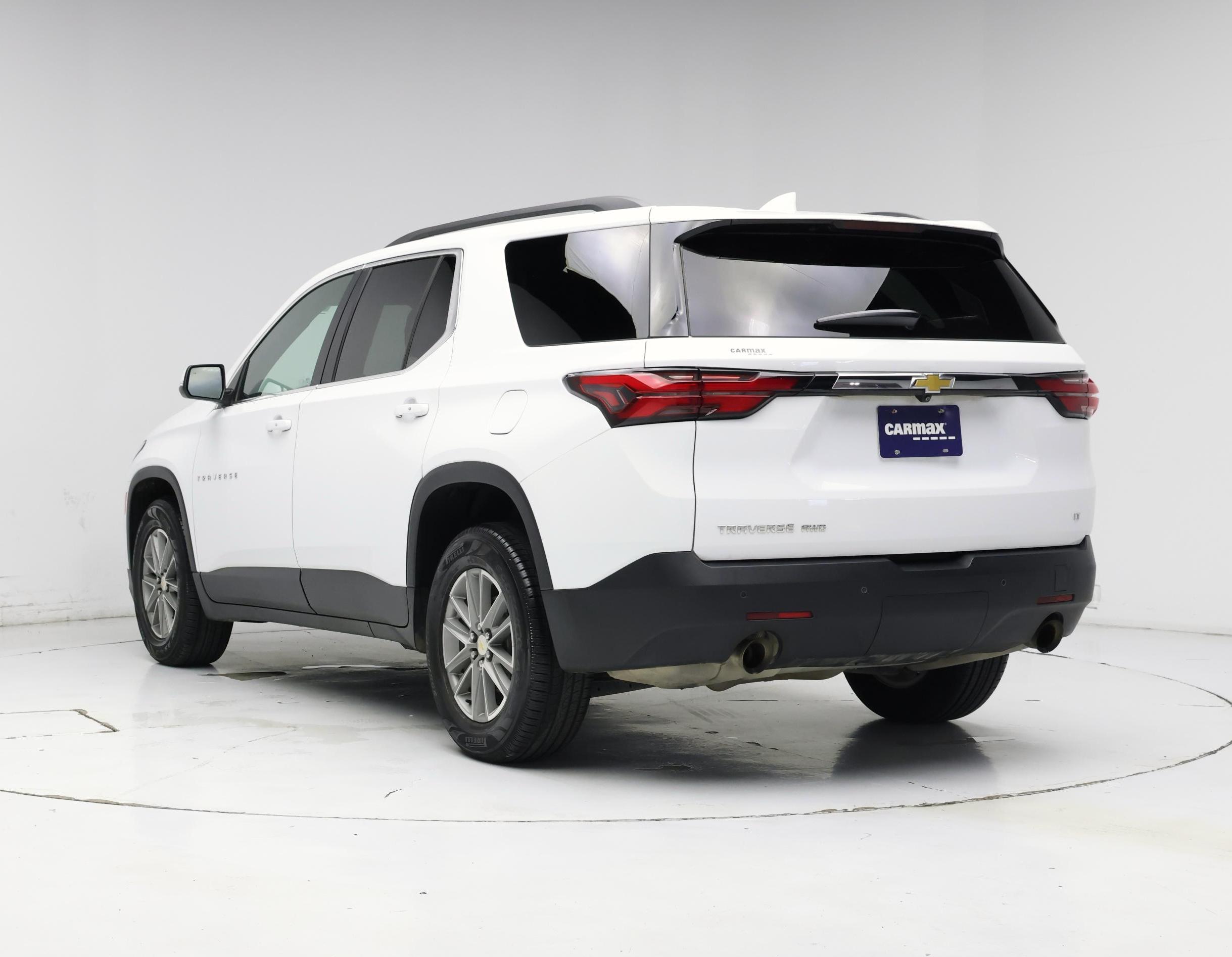 Thumbnail: 2022 Chevrolet Traverse - 2