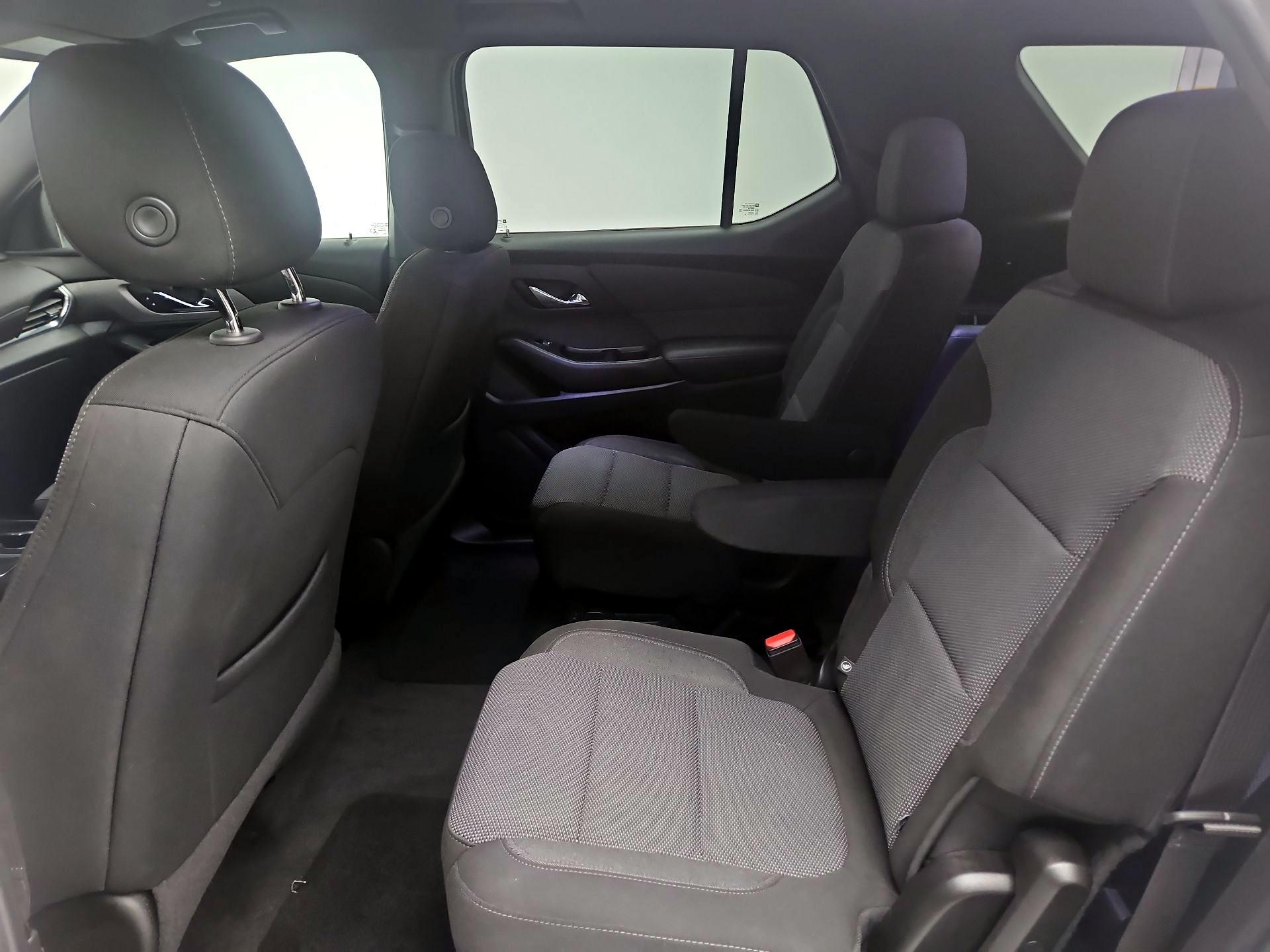Thumbnail: 2022 Chevrolet Traverse - 19