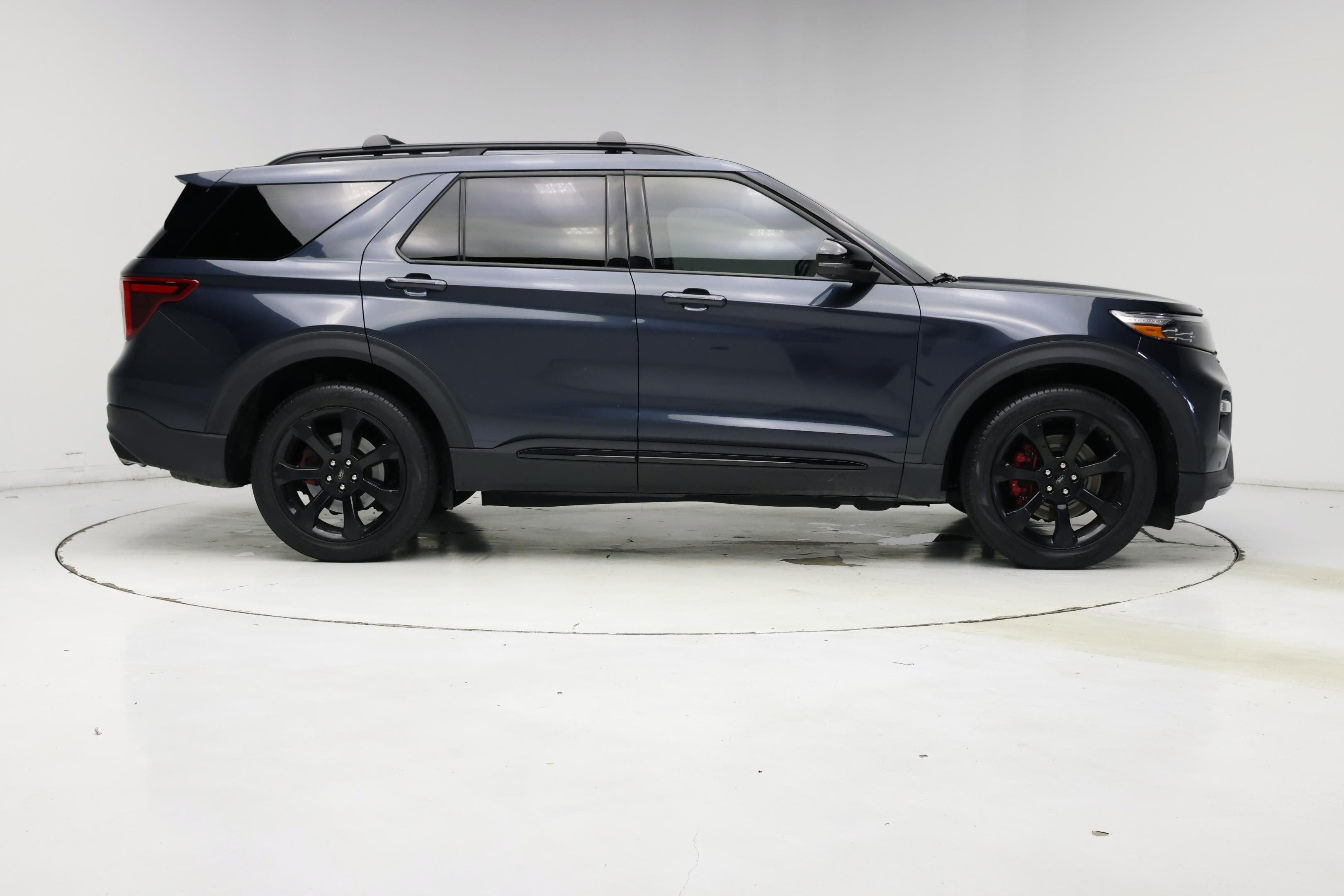 Thumbnail: 2023 Ford Explorer - 7