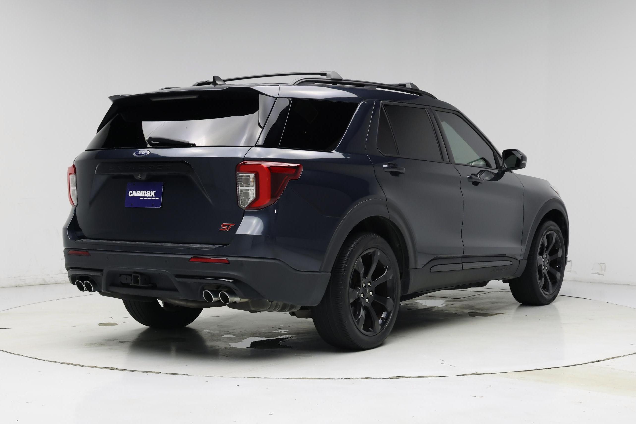 Thumbnail: 2023 Ford Explorer - 8