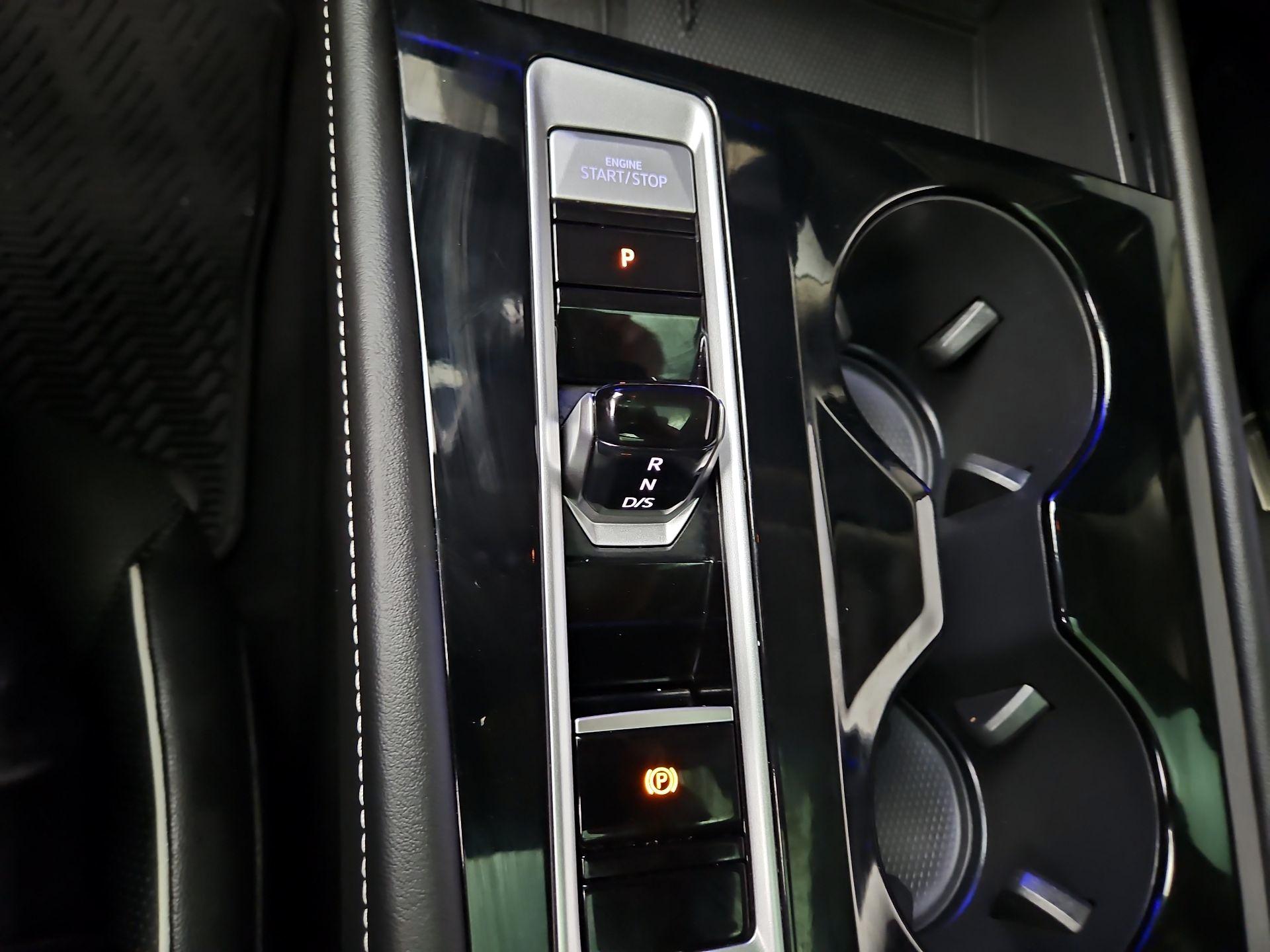 Thumbnail: 2025 Volkswagen Atlas - 18