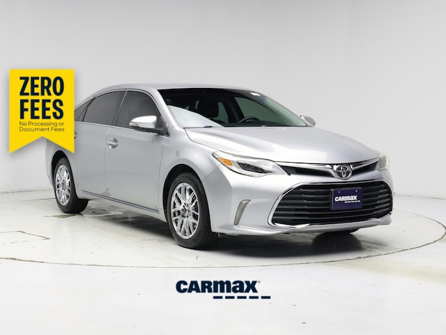 Silver 2016 Toyota Avalon Sedan Front-Wheel Drive Automatic
