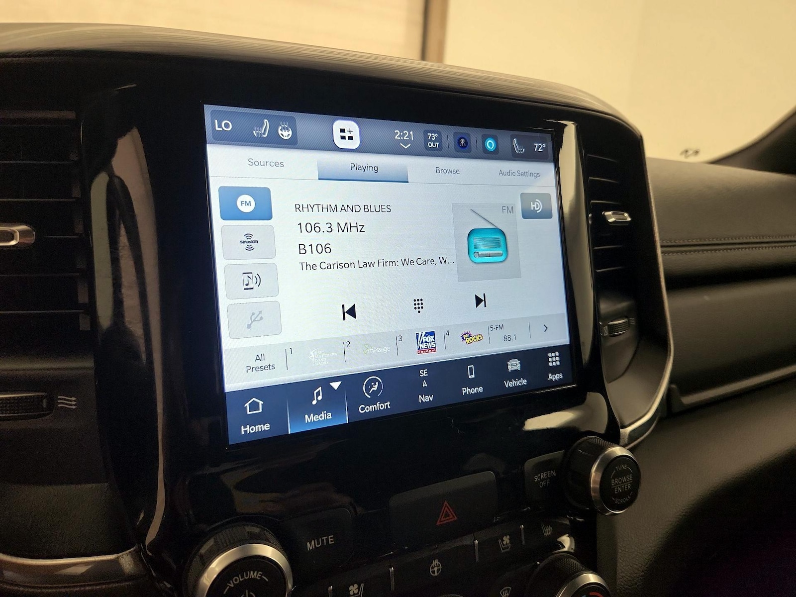 2023 RAM Ram 1500 Pickup Laramie - Photo 17