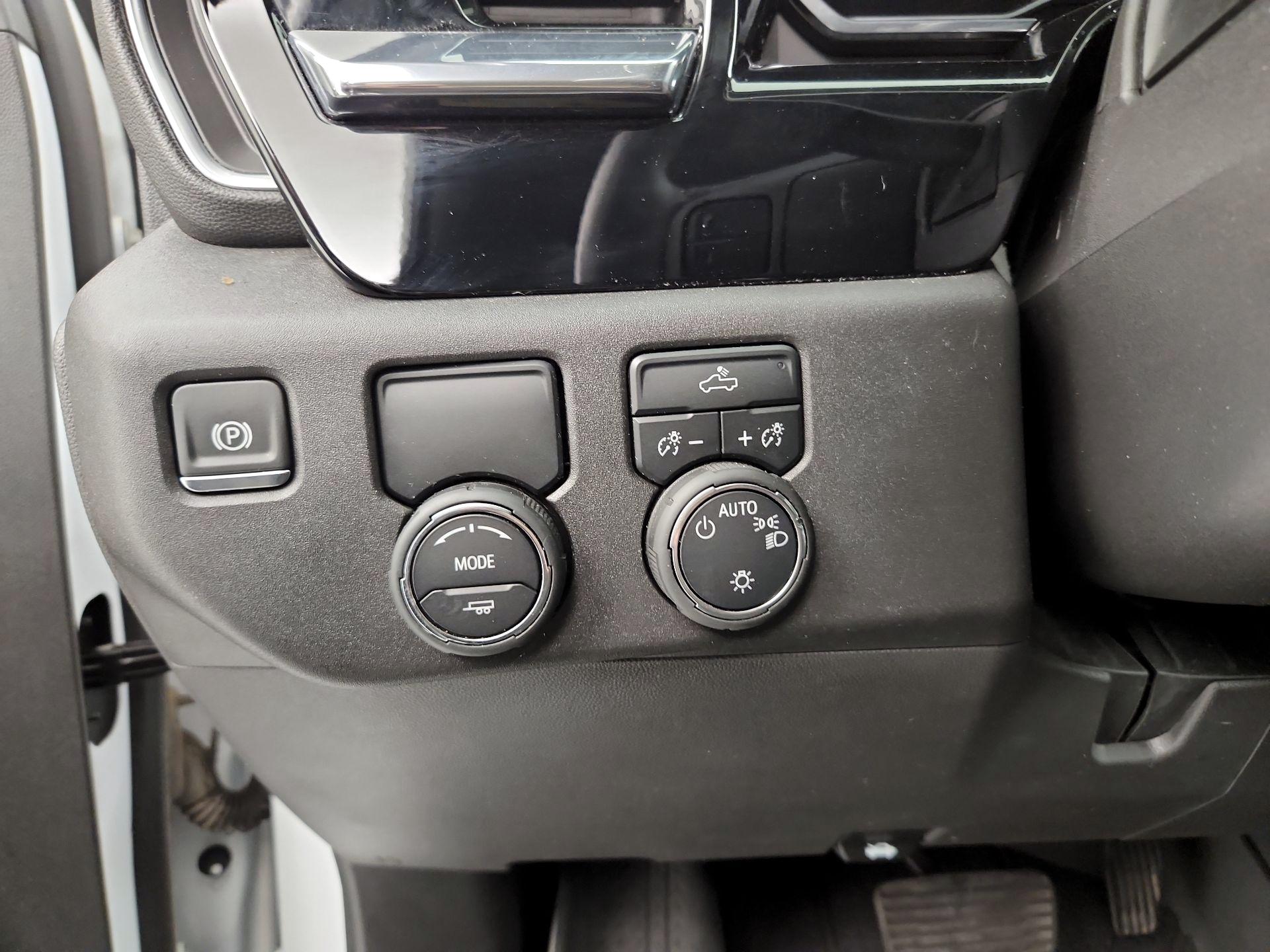 Thumbnail: 2024 Chevrolet Silverado 1500 - 13
