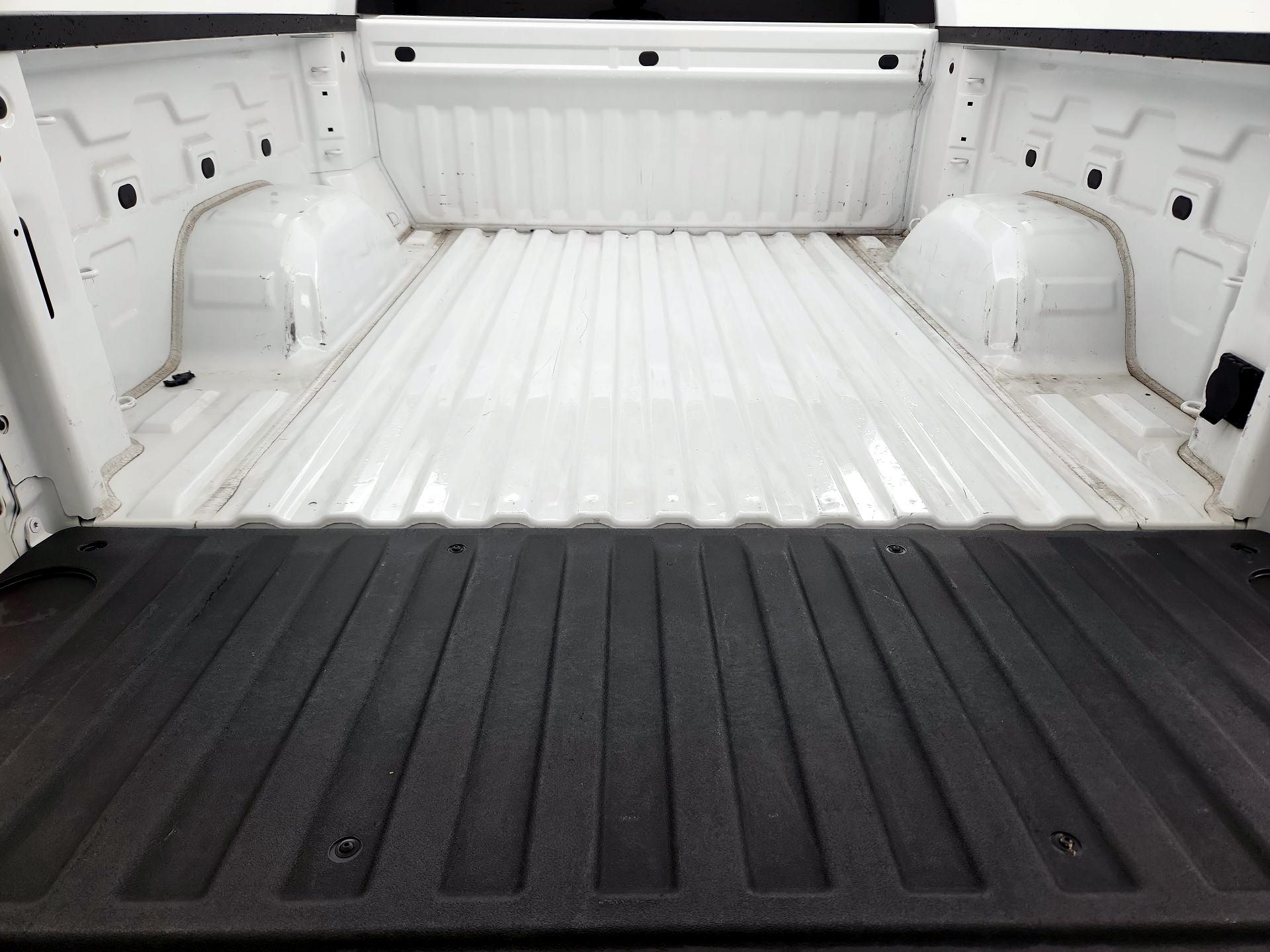 Thumbnail: 2024 Chevrolet Silverado 1500 - 20