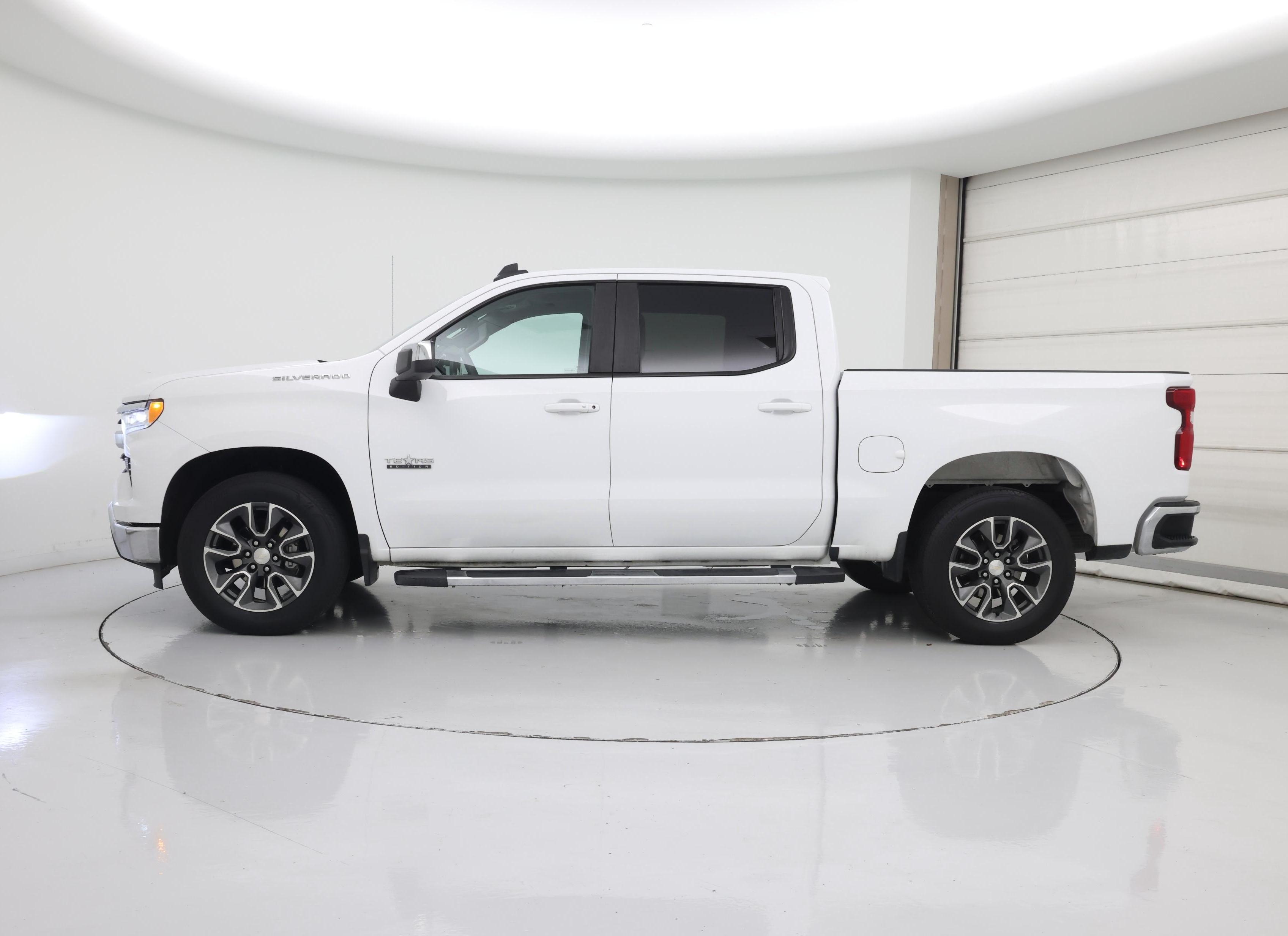 Thumbnail: 2024 Chevrolet Silverado 1500 - 3