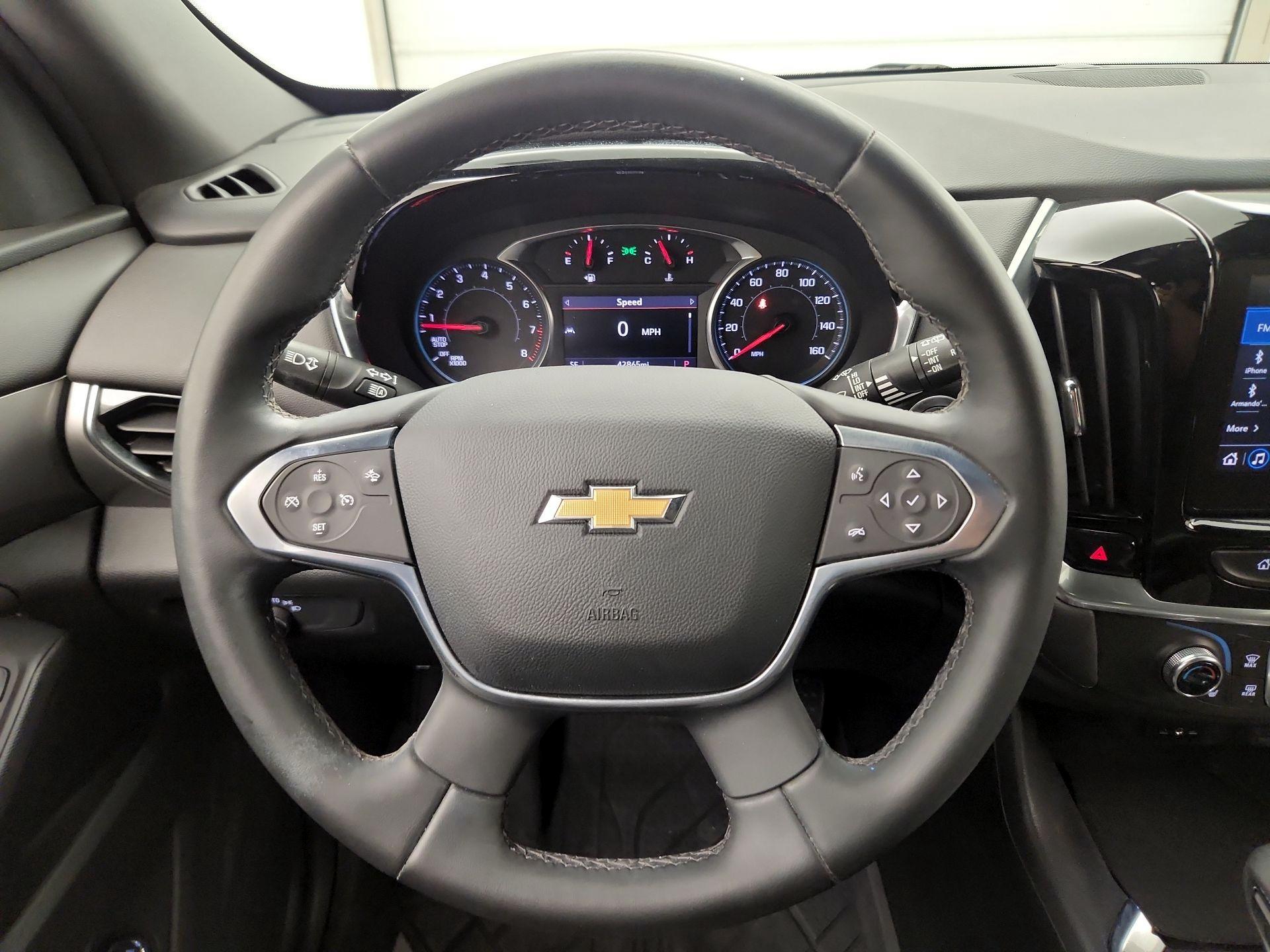 Thumbnail: 2023 Chevrolet Traverse - 10