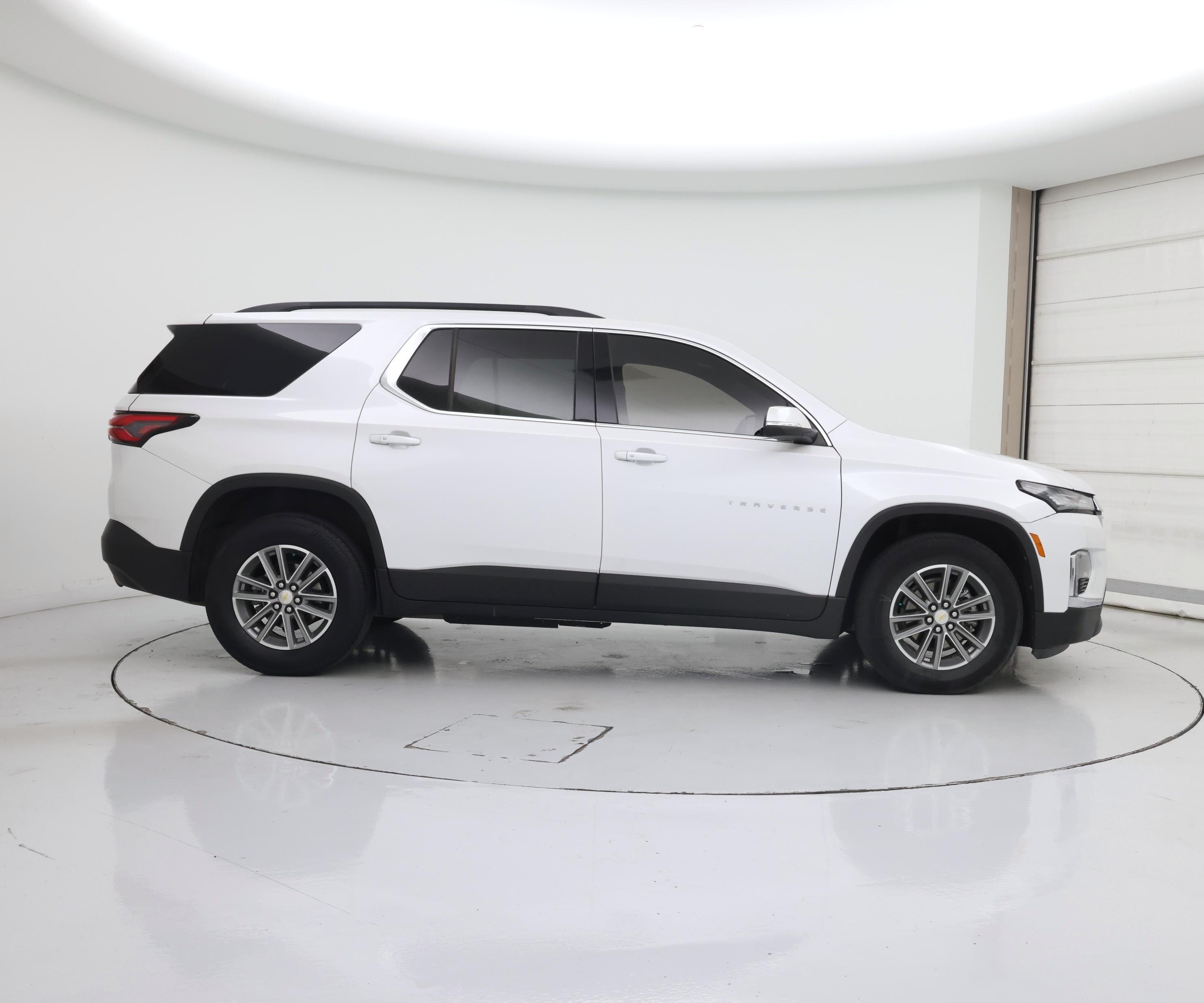 Thumbnail: 2023 Chevrolet Traverse - 7