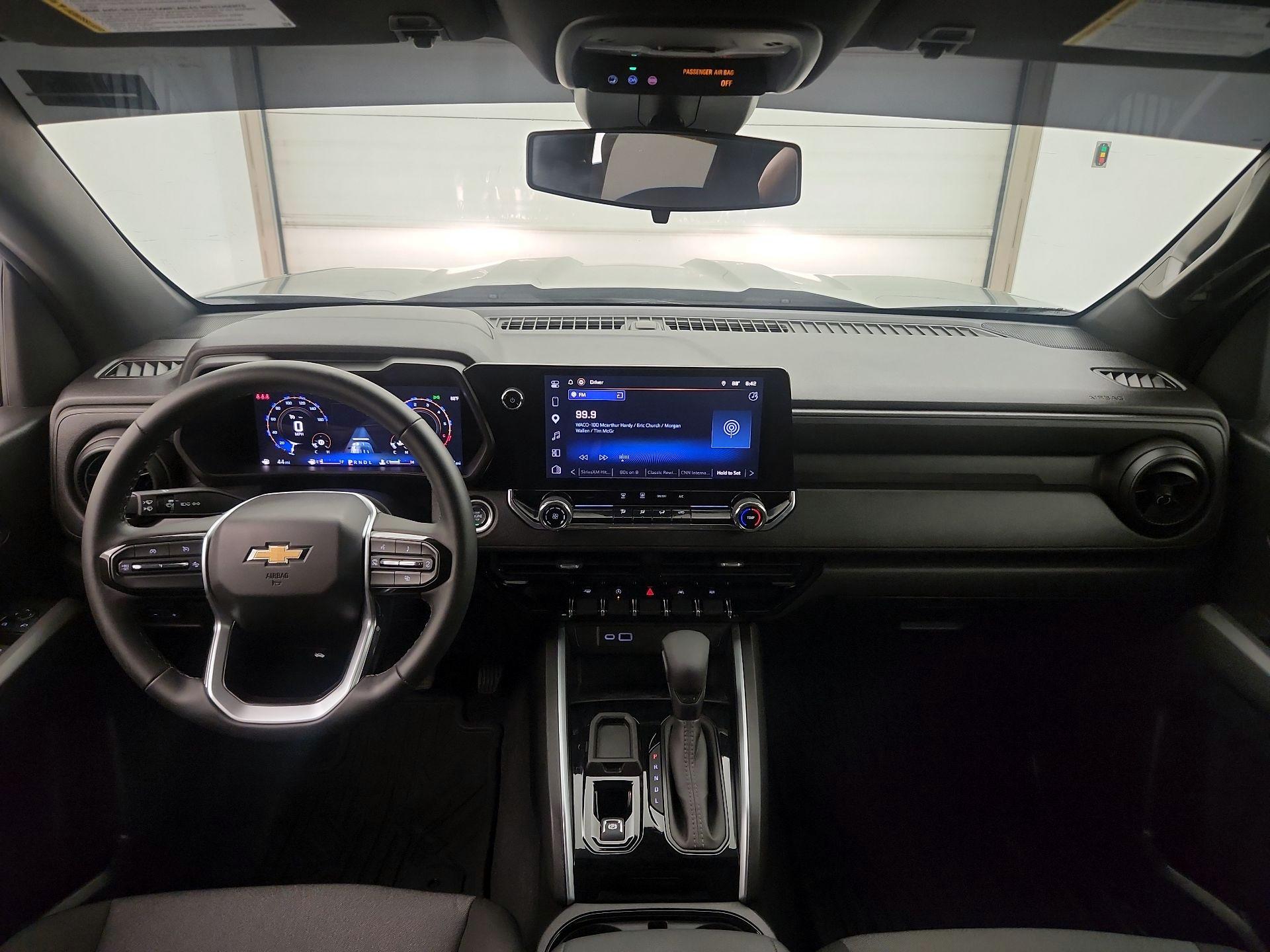 Thumbnail: 2025 Chevrolet Colorado - 9