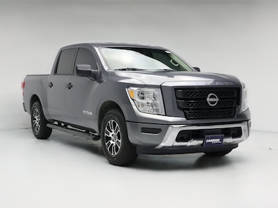 2023 Nissan Titan SV