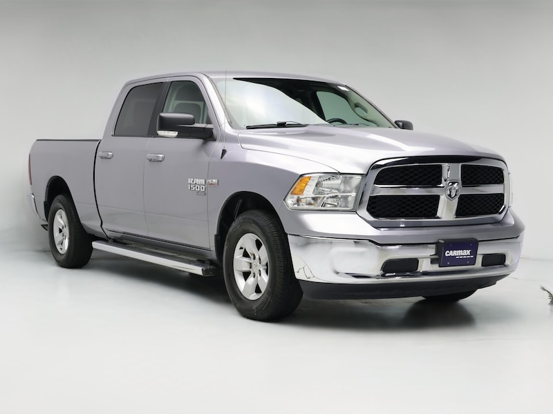 2020 RAM 1500 Classic SLT -
                  San Antonio, TX