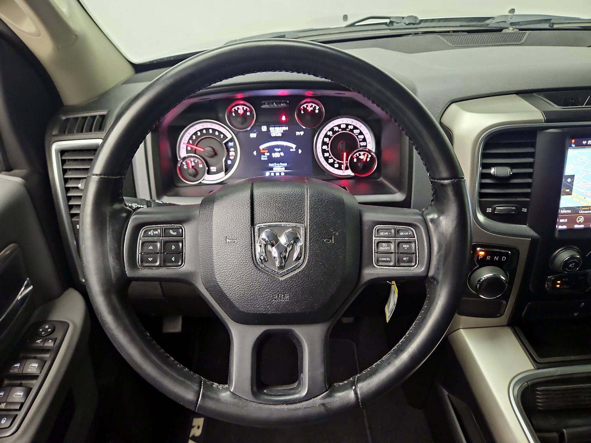 Thumbnail: 2020 RAM 1500 Classic - 10