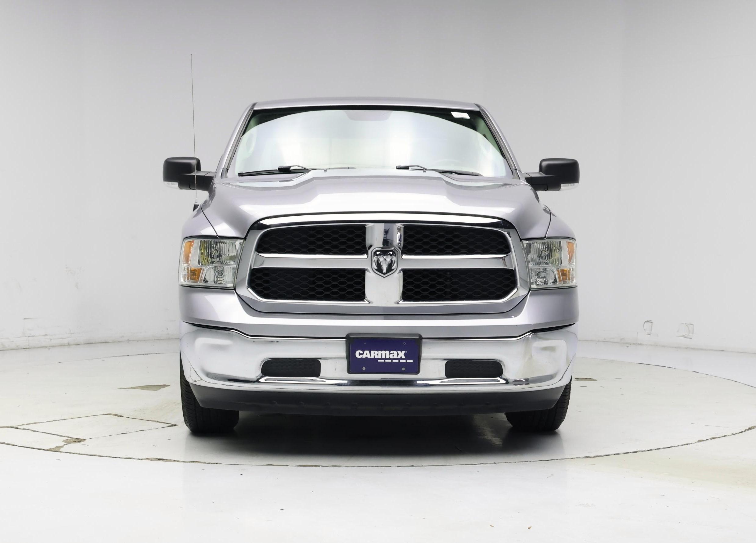 Thumbnail: 2020 RAM 1500 Classic - 5