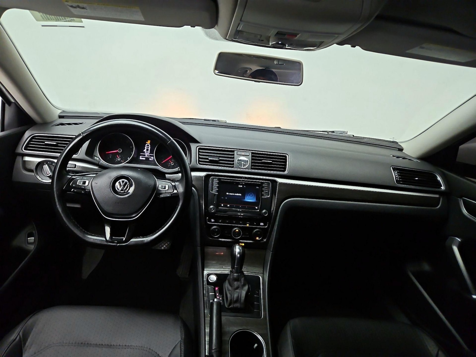 2017 Volkswagen Passat SE - Photo 10