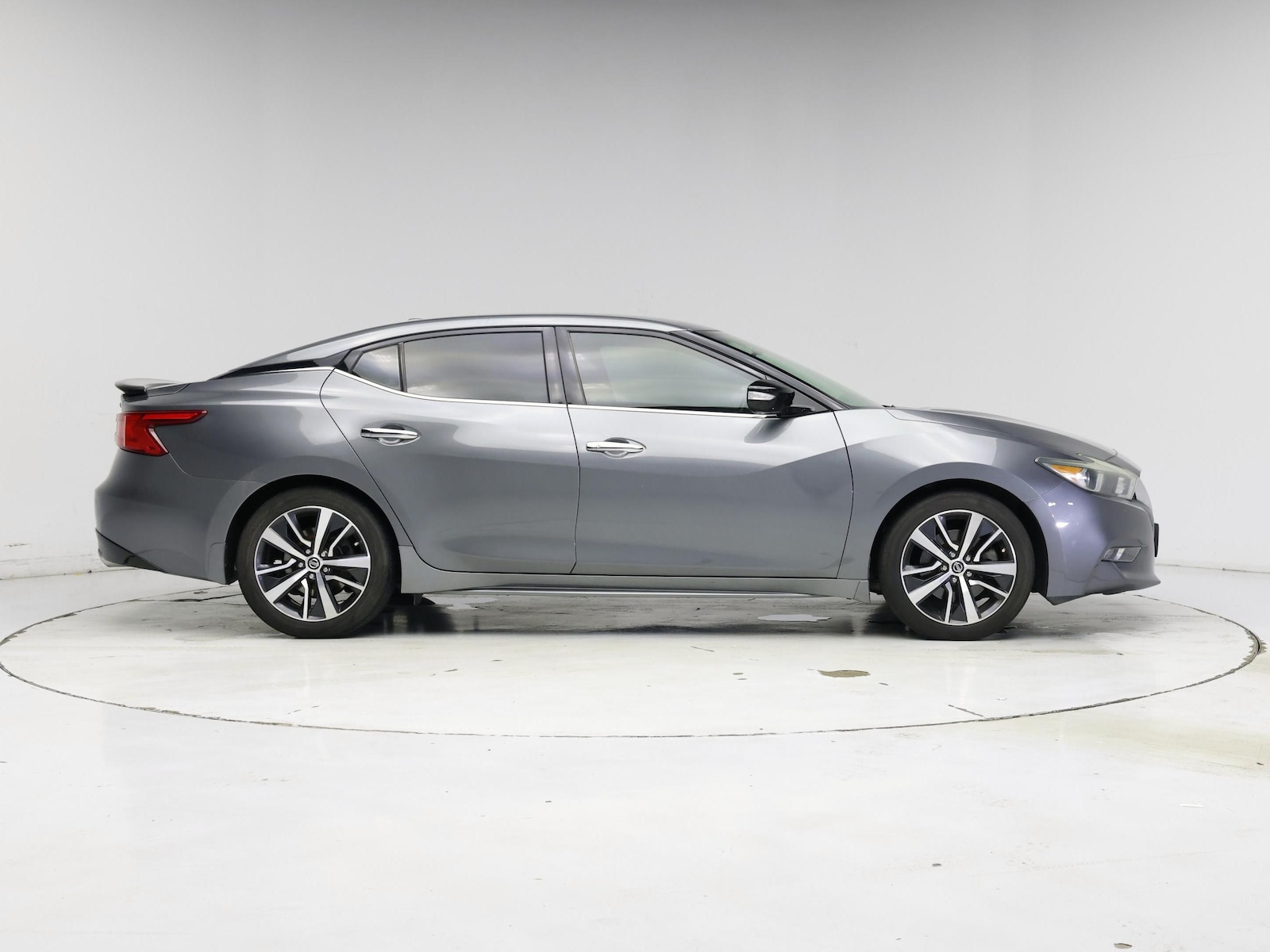 2017 Nissan Maxima SR - Photo 8