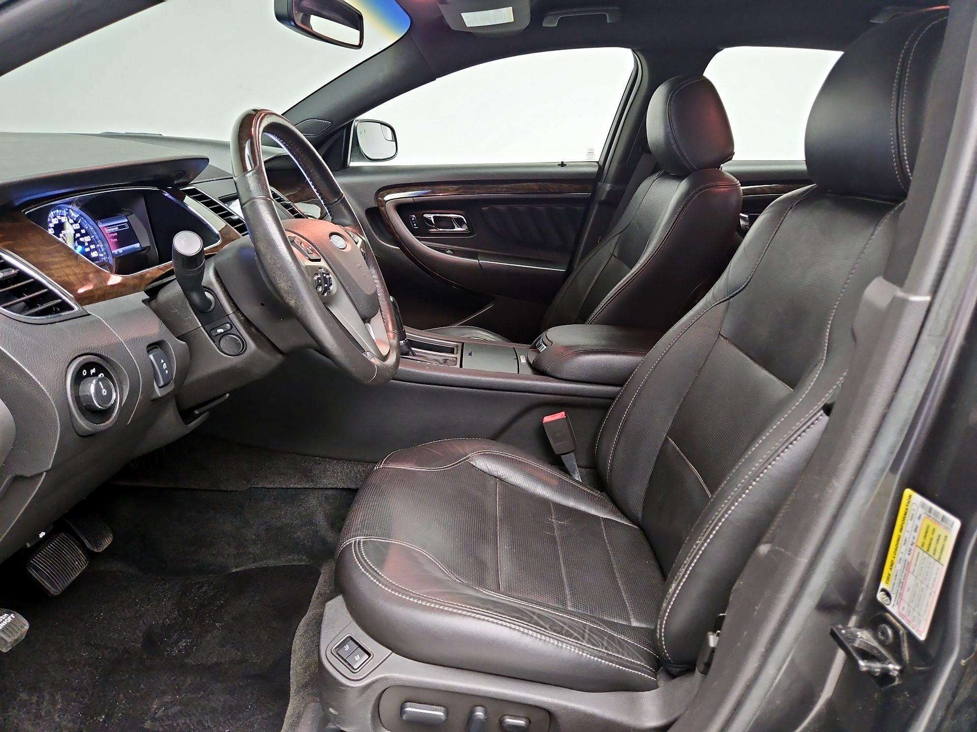 Thumbnail: 2016 Ford Taurus - 11