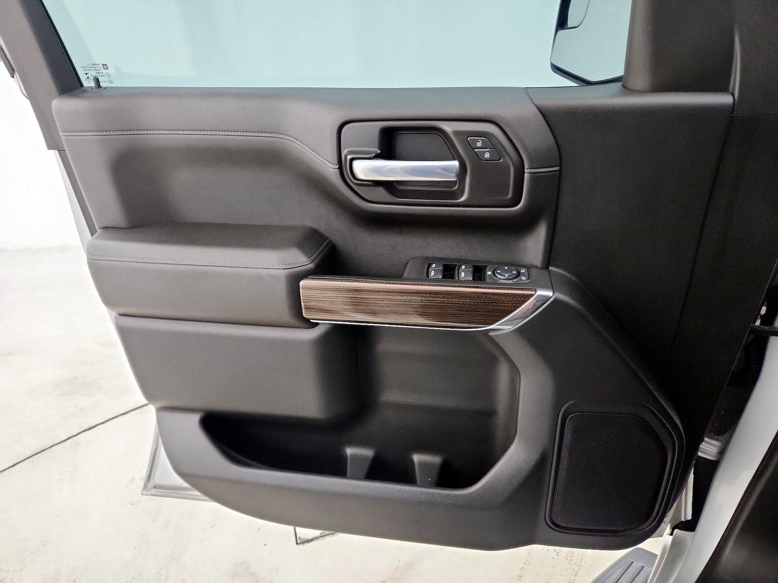 2021 Chevrolet Silverado 1500 LT - Photo 13
