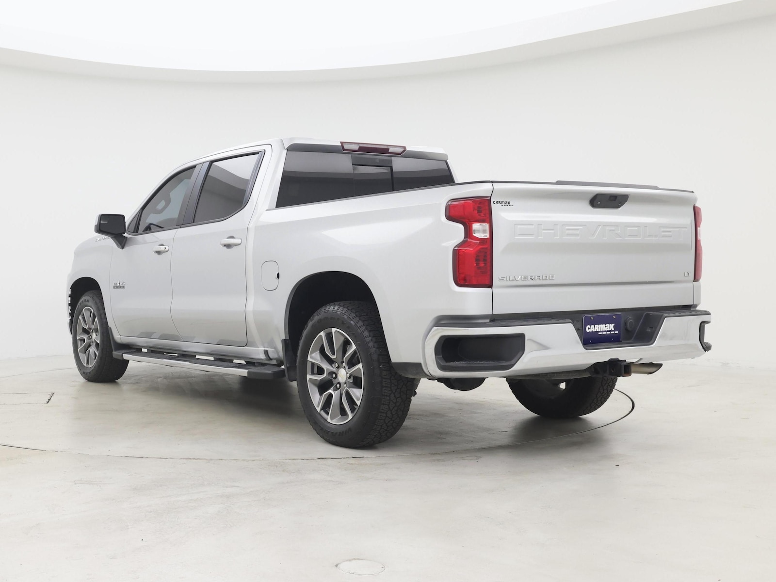 2021 Chevrolet Silverado 1500 LT - Photo 3