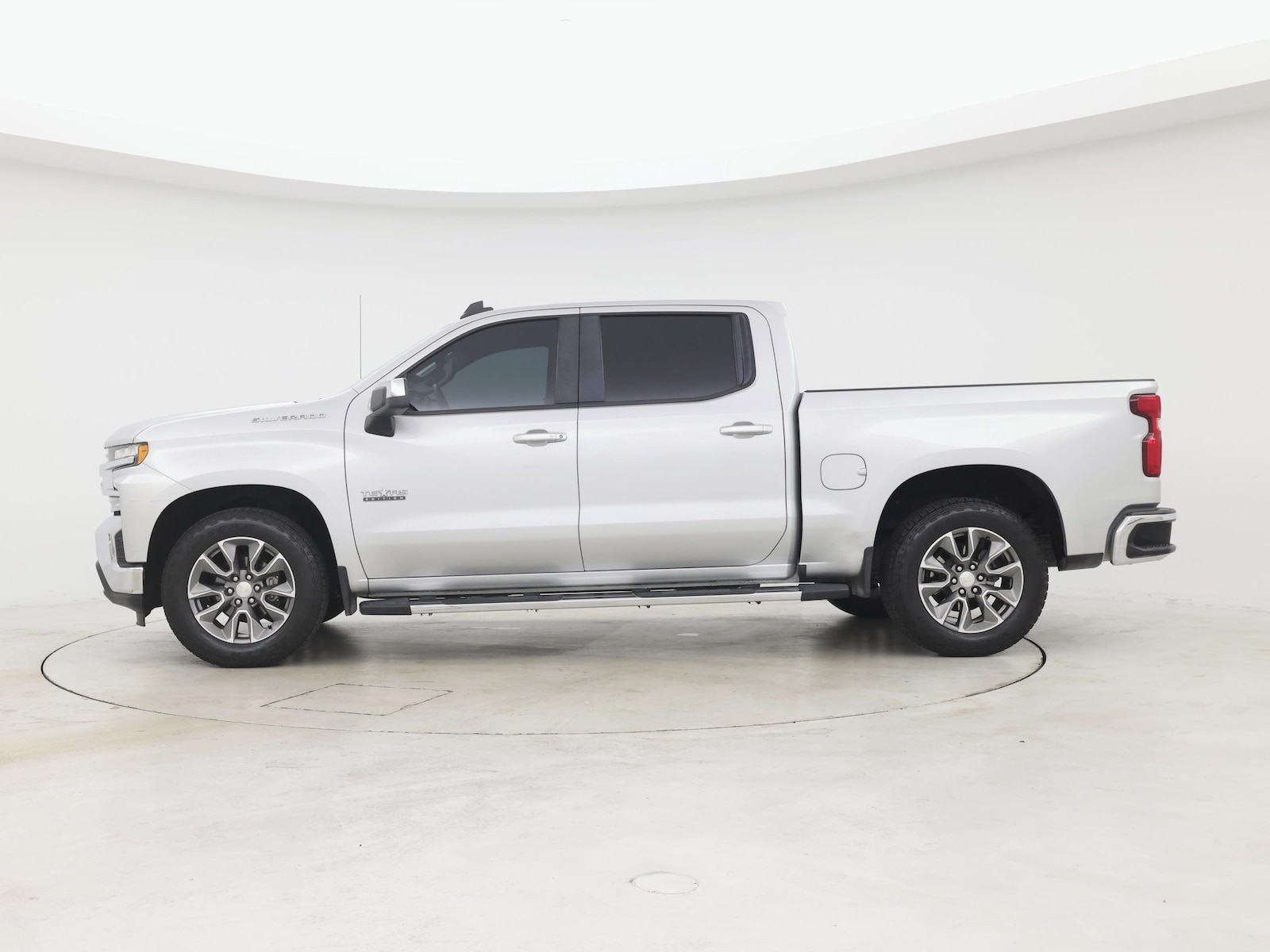 2021 Chevrolet Silverado 1500 LT - Photo 4