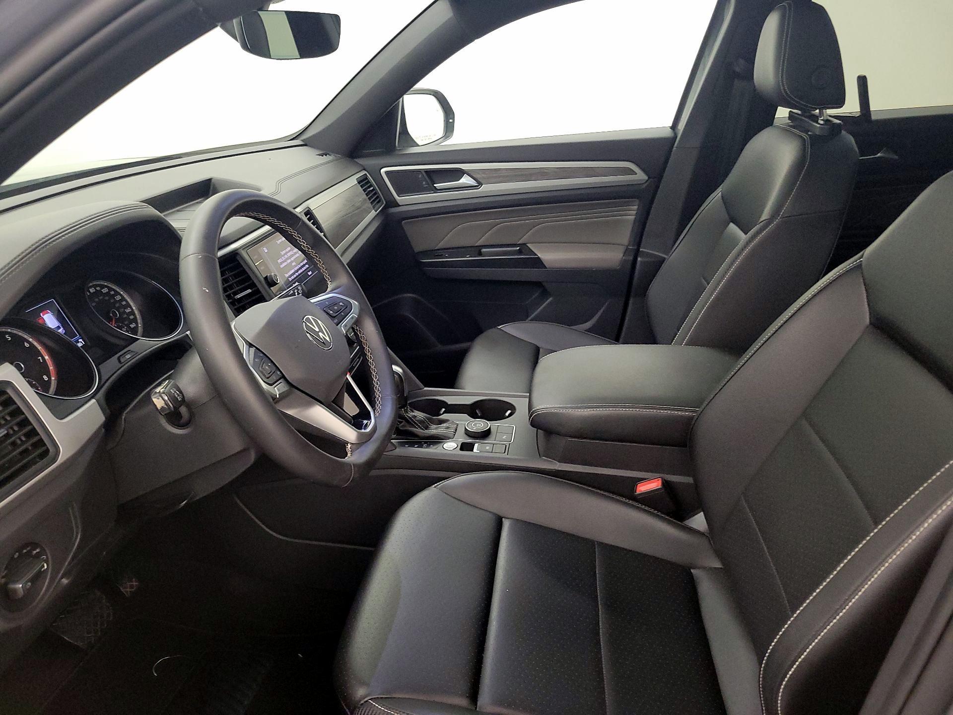 Thumbnail: 2021 Volkswagen Atlas - 11