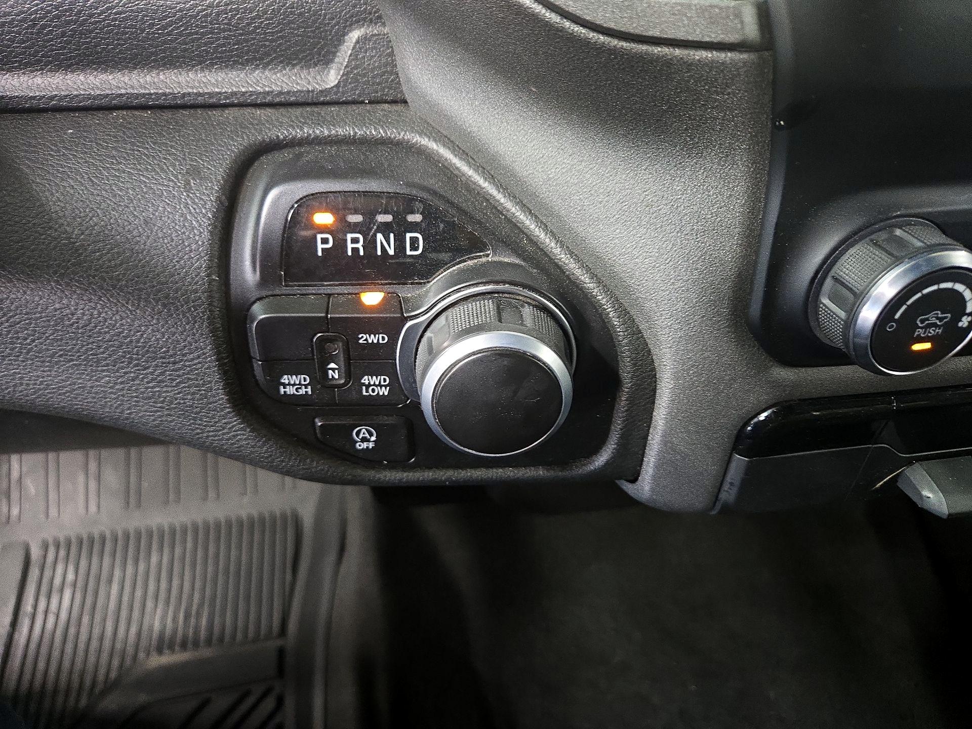Thumbnail: 2024 RAM 1500 - 17
