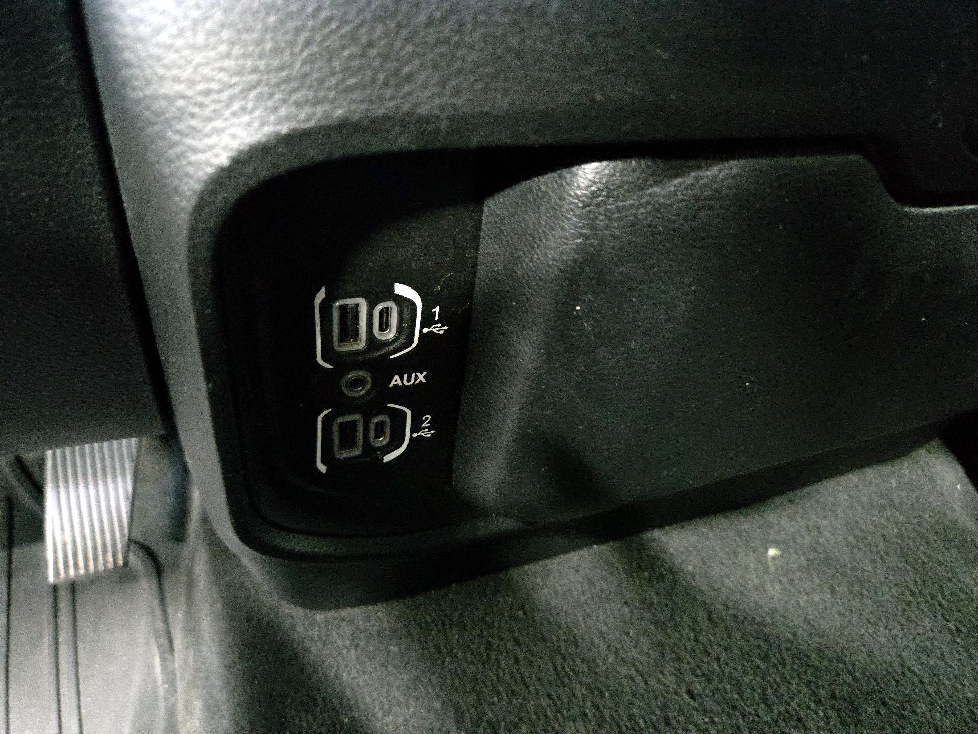 Thumbnail: 2024 RAM 1500 - 18