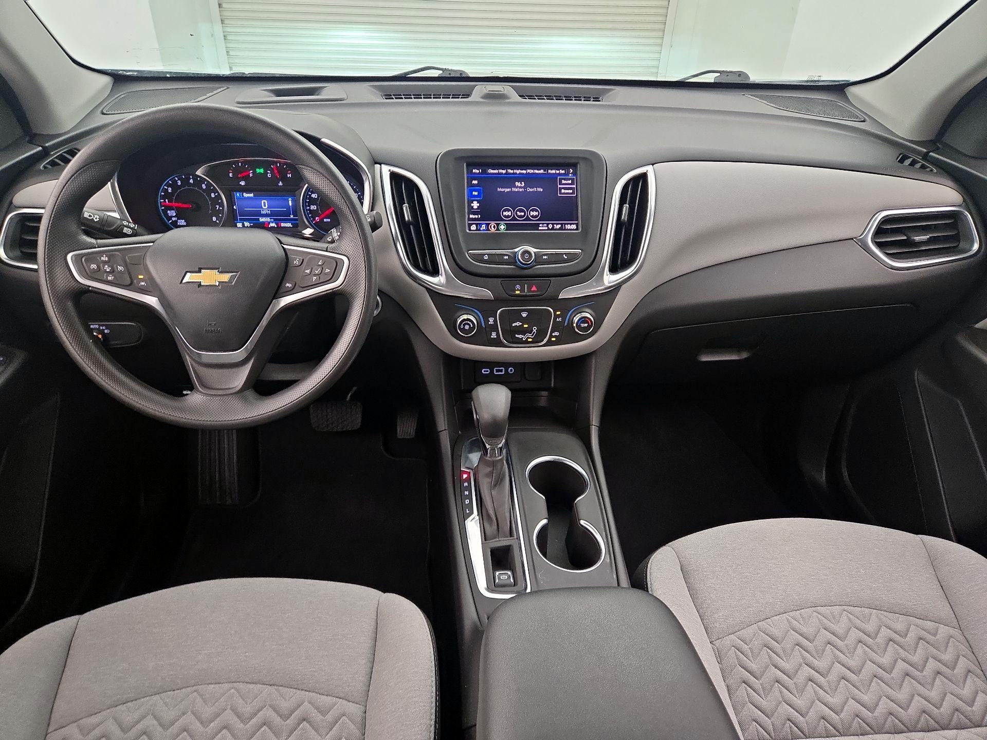 Thumbnail: 2022 Chevrolet Equinox - 9