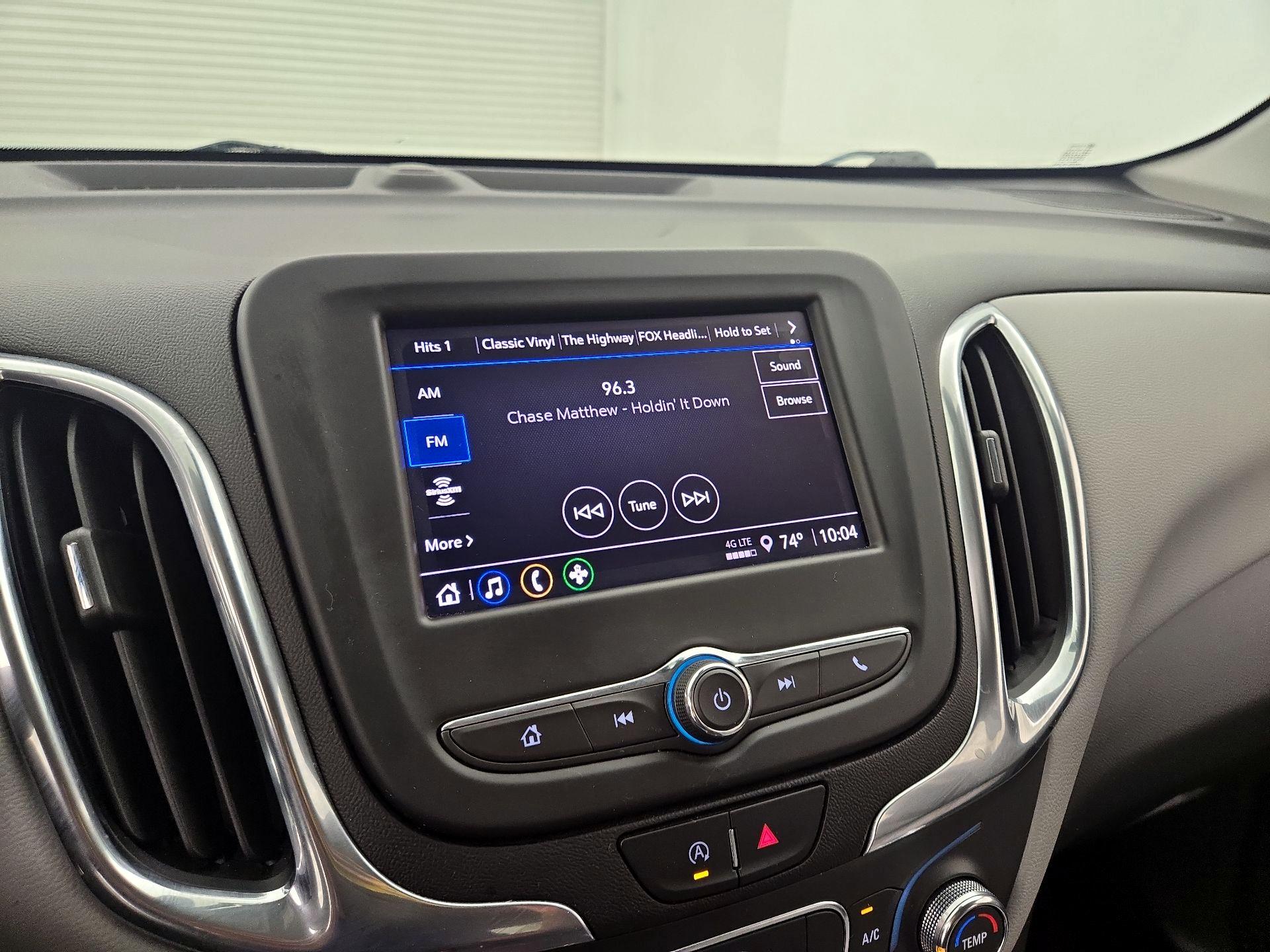 Thumbnail: 2022 Chevrolet Equinox - 14