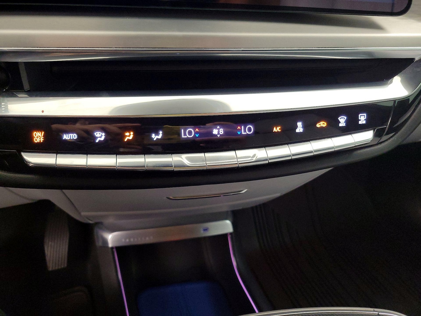 2024 Cadillac LYRIQ Sport 1 - Photo 18