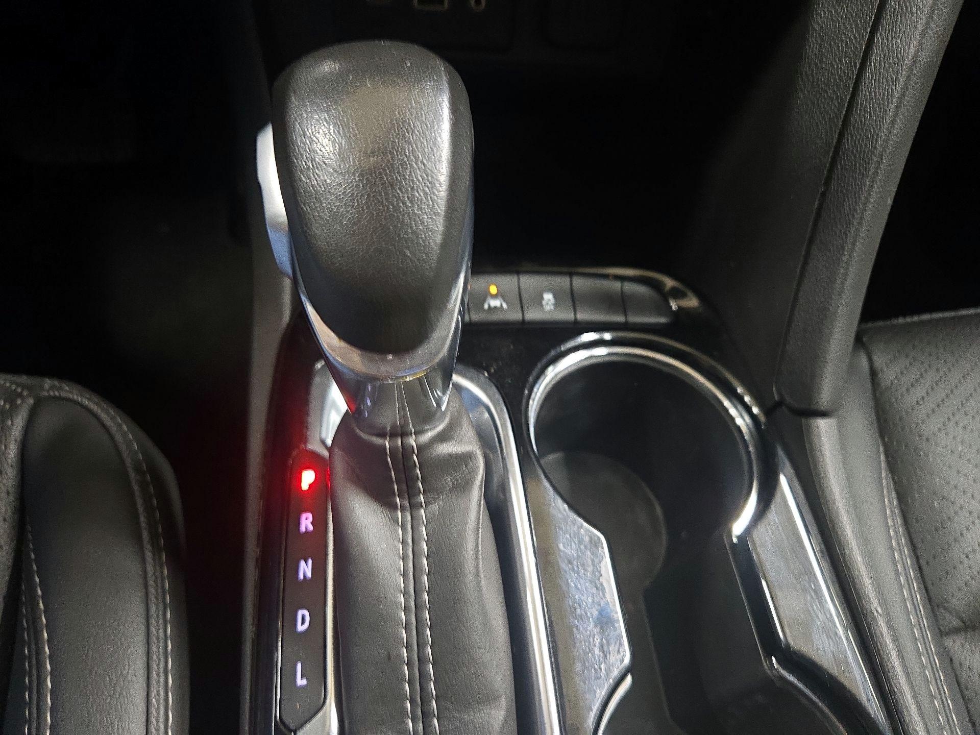Thumbnail: 2022 Buick Encore GX - 17