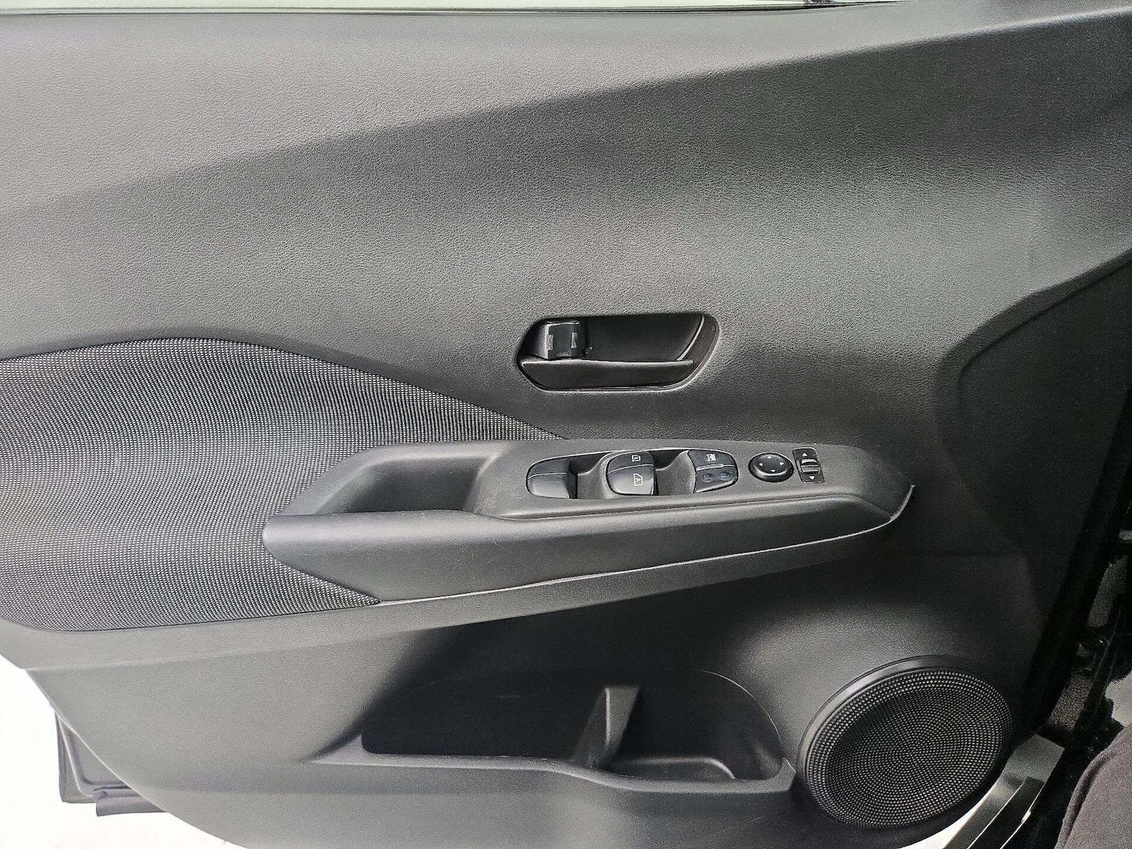 2020 Nissan Kicks S - Photo 13