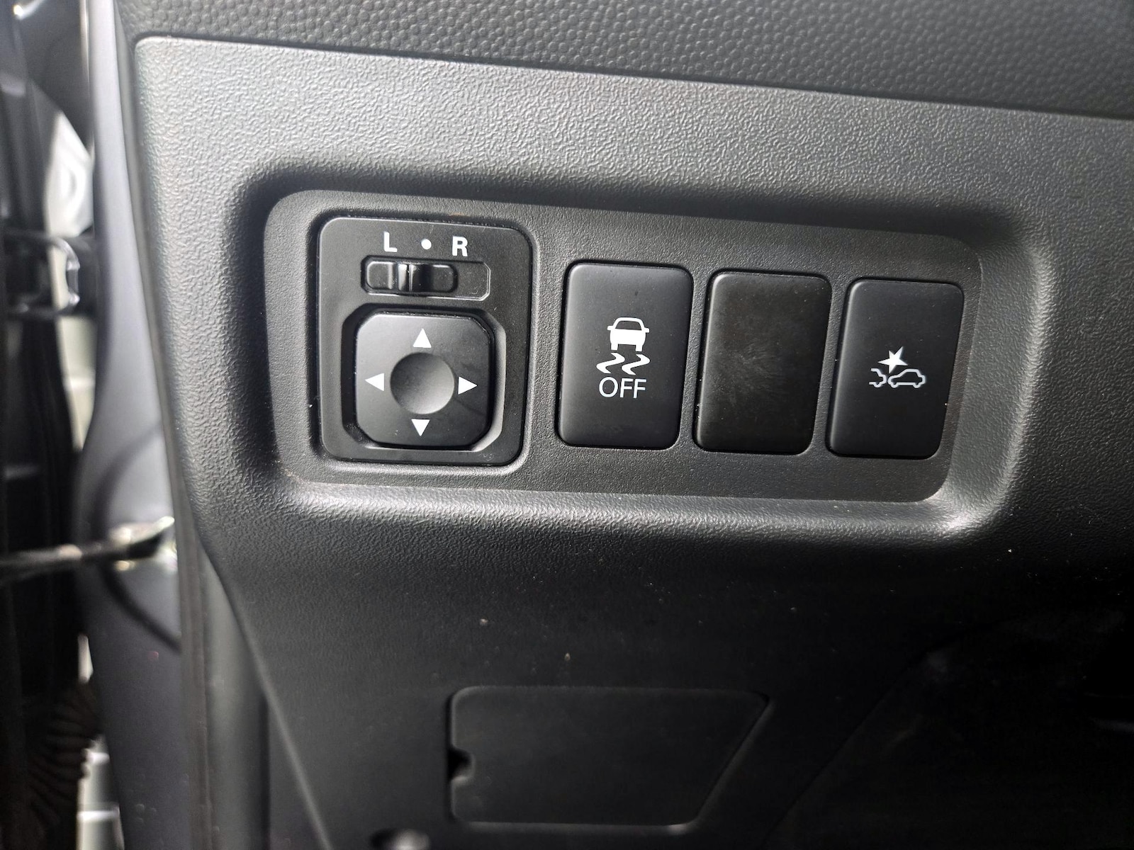 2023 Mitsubishi Mirage G4 ES - Photo 14