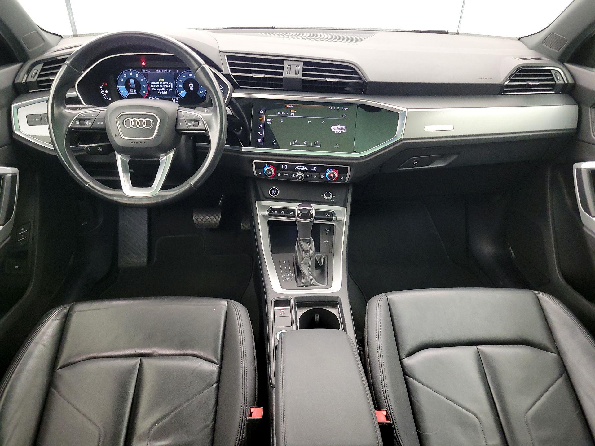 Thumbnail: 2023 Audi Q3 - 9