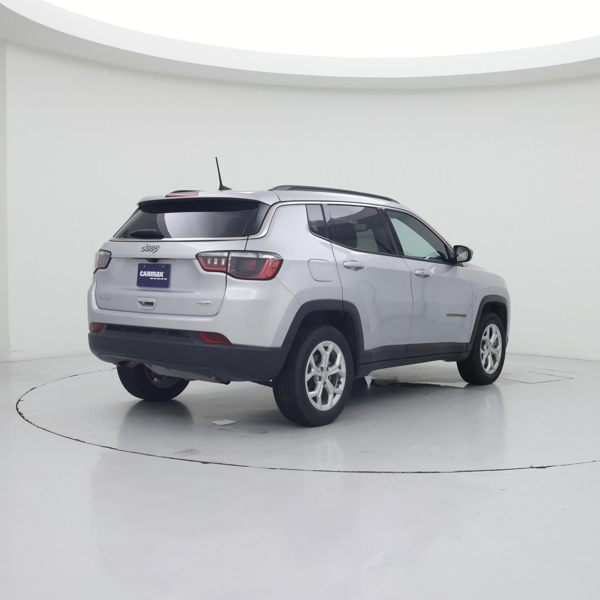 Thumbnail: 2024 Jeep Compass - 8