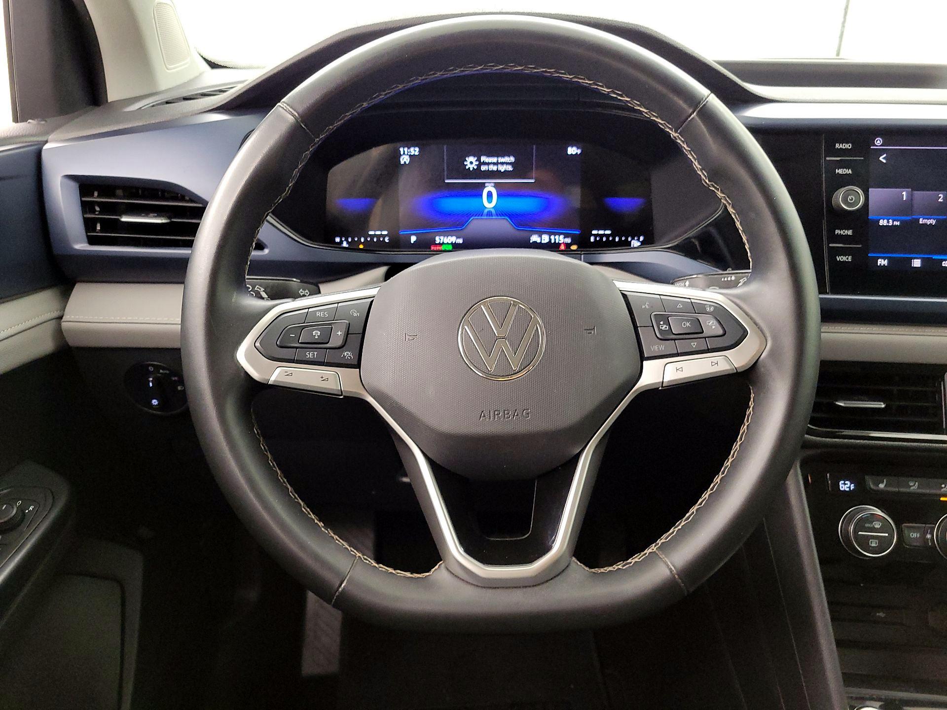 Thumbnail: 2024 Volkswagen Taos - 10