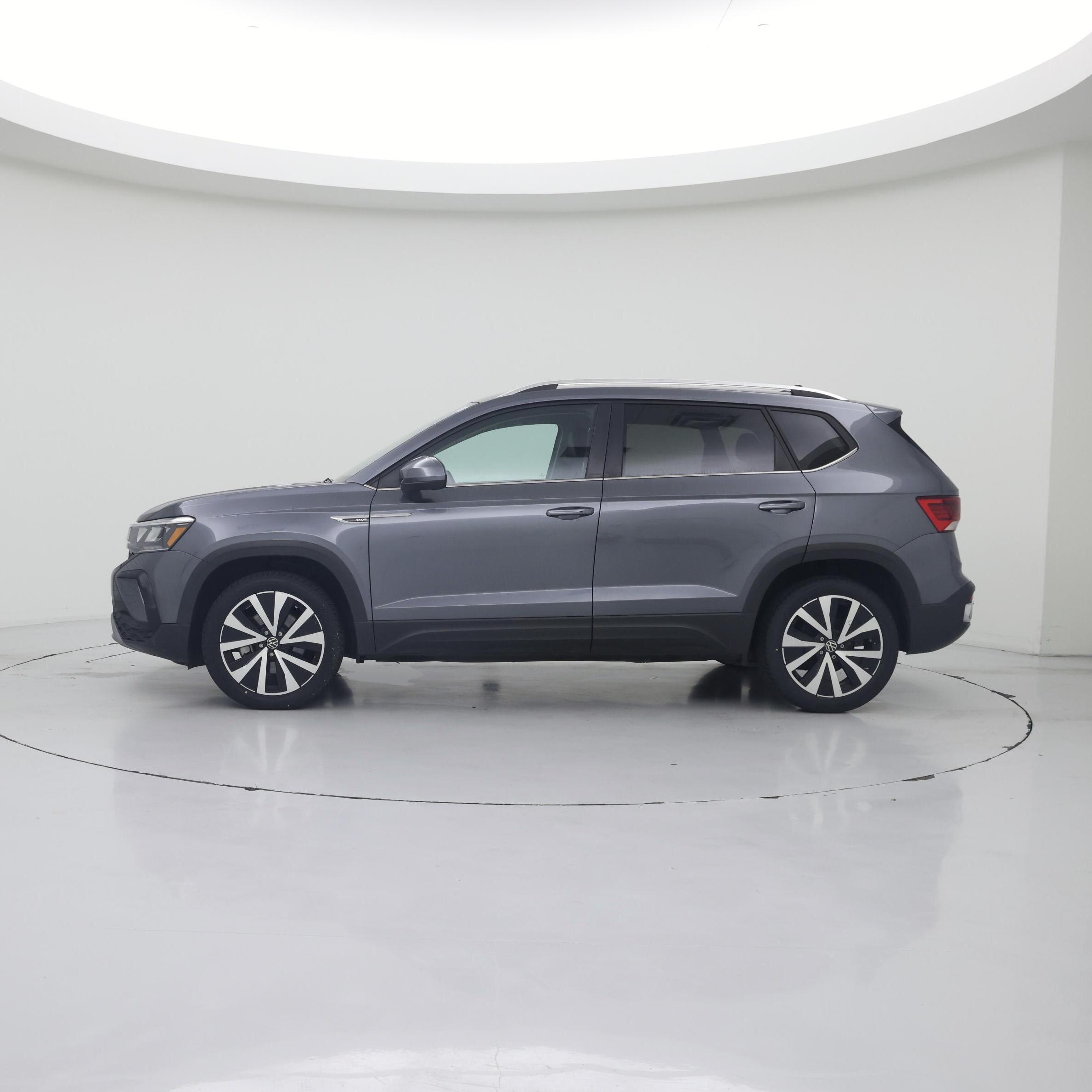 Thumbnail: 2024 Volkswagen Taos - 3