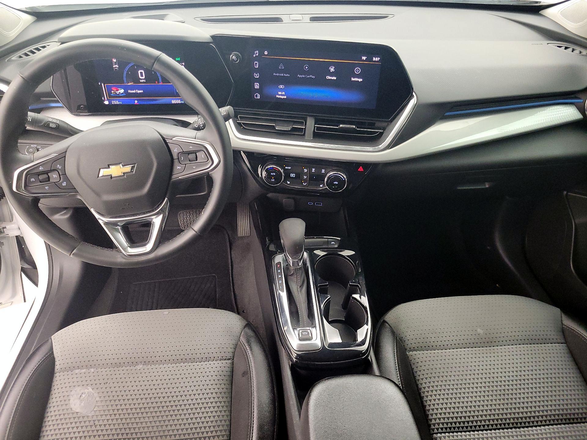 Thumbnail: 2025 Chevrolet Trax - 9