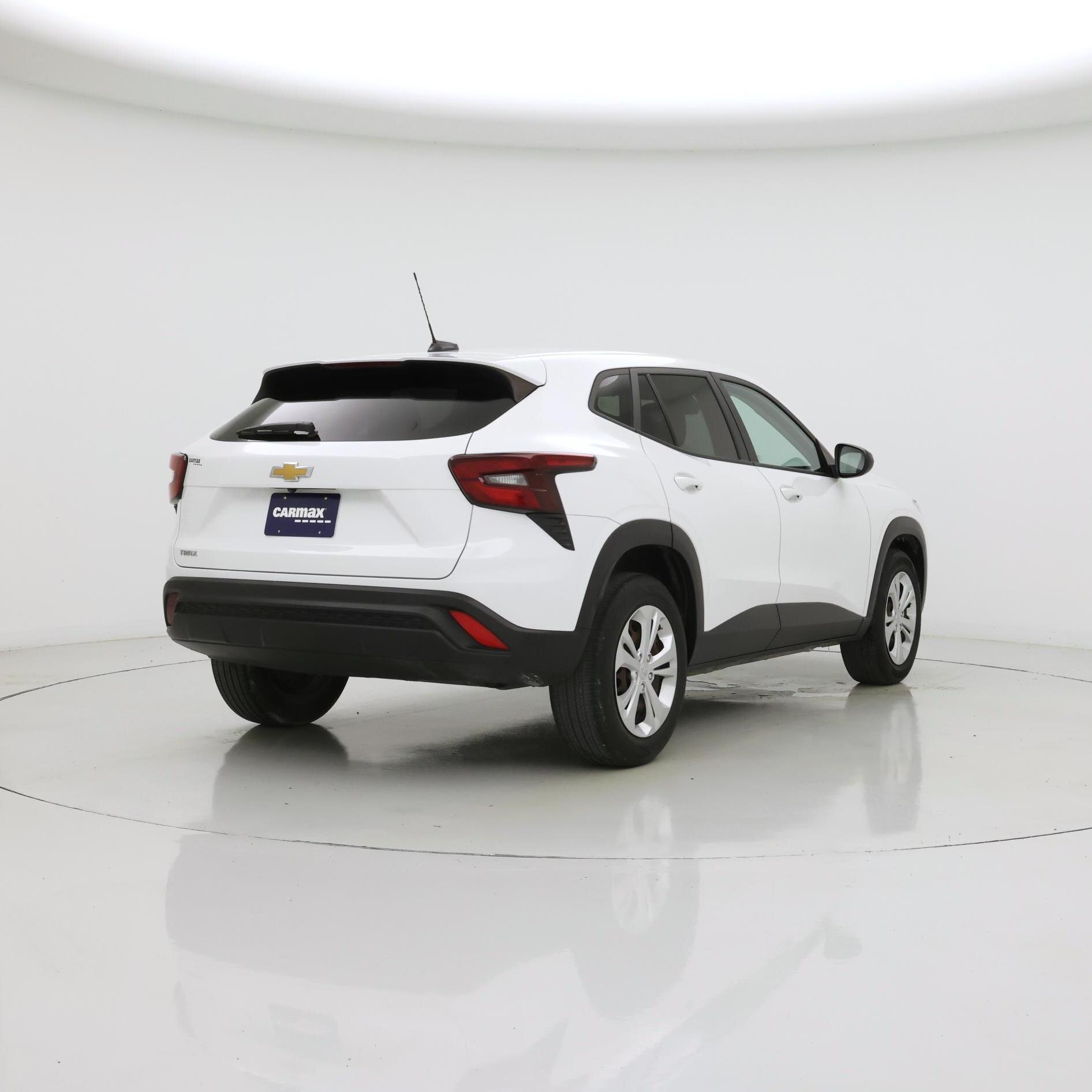 Thumbnail: 2024 Chevrolet Trax - 8