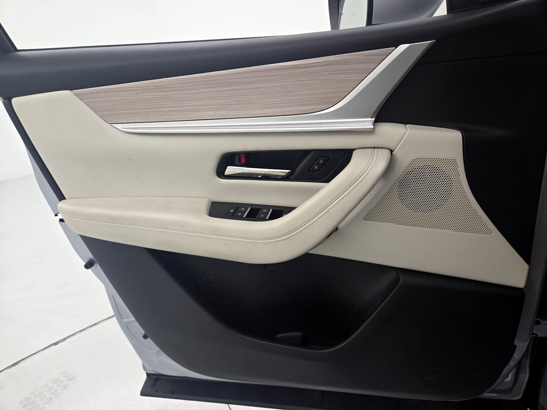 Thumbnail: 2024 Mazda CX-90 - 12