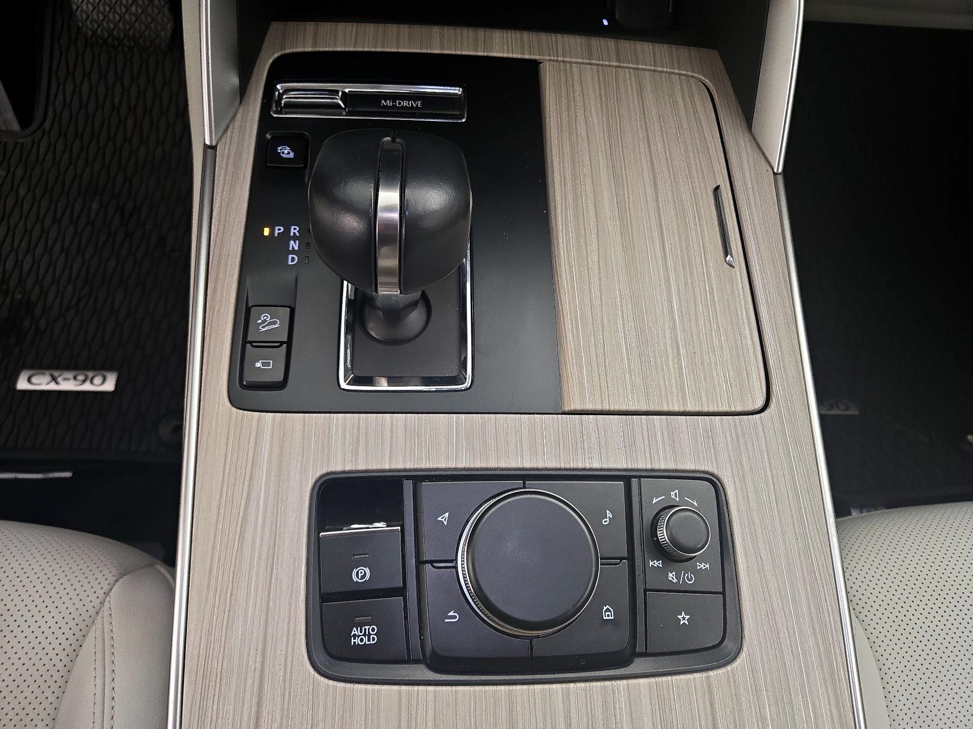 Thumbnail: 2024 Mazda CX-90 - 18