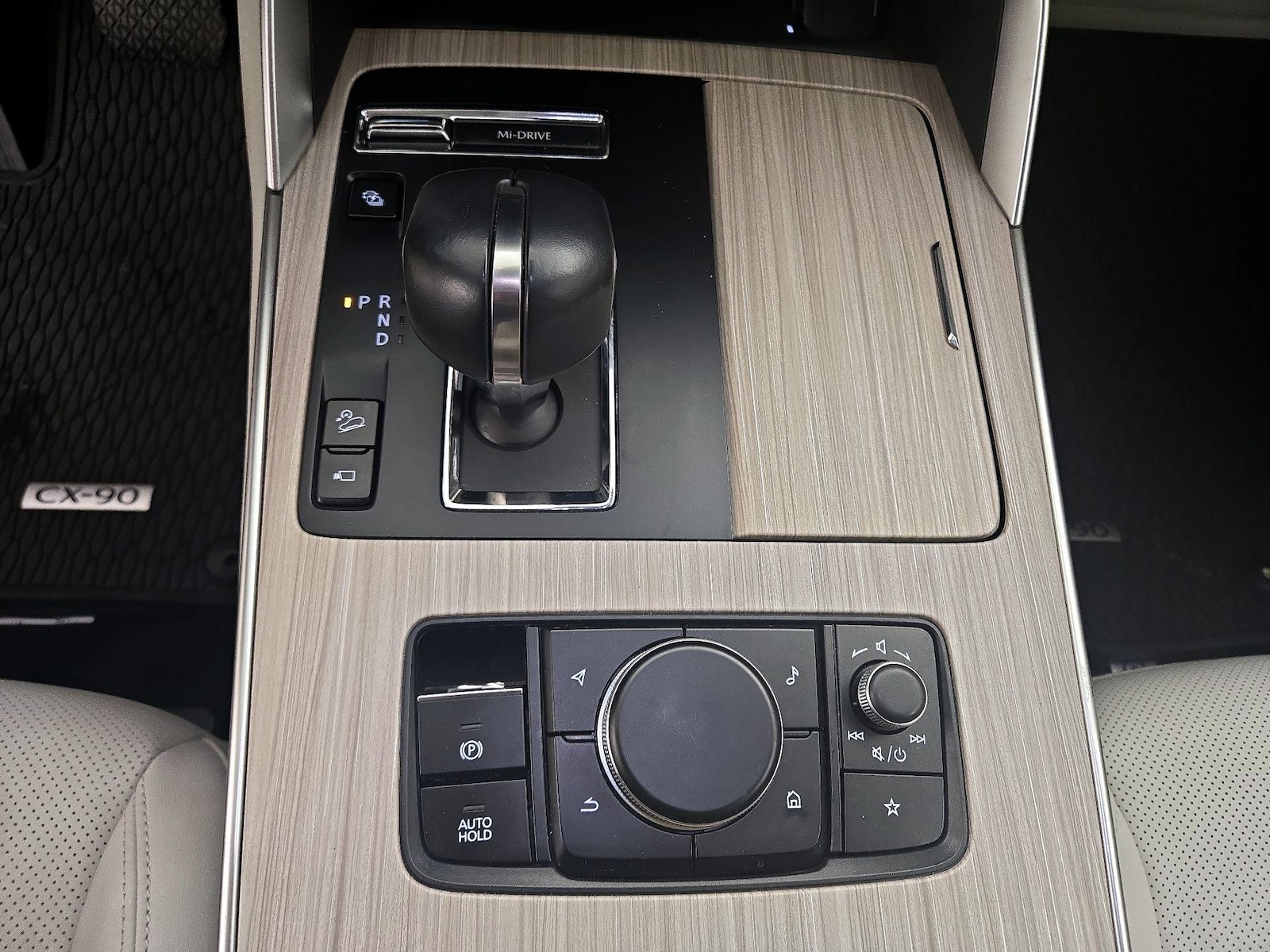 2024 Mazda CX-90 Premium Plus Package - Photo 19
