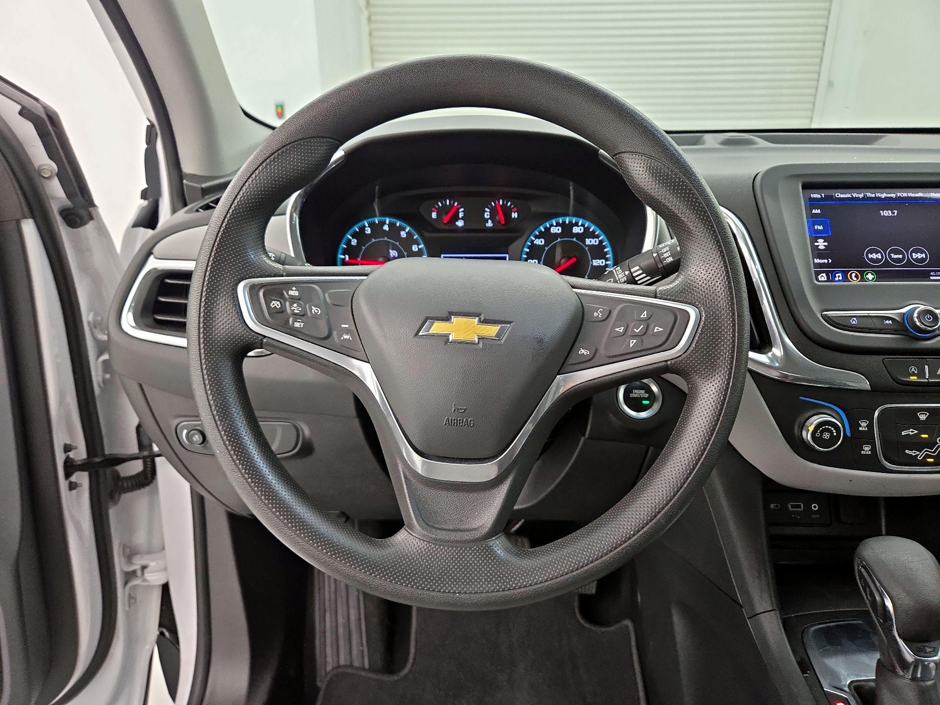 Thumbnail: 2023 Chevrolet Equinox - 10