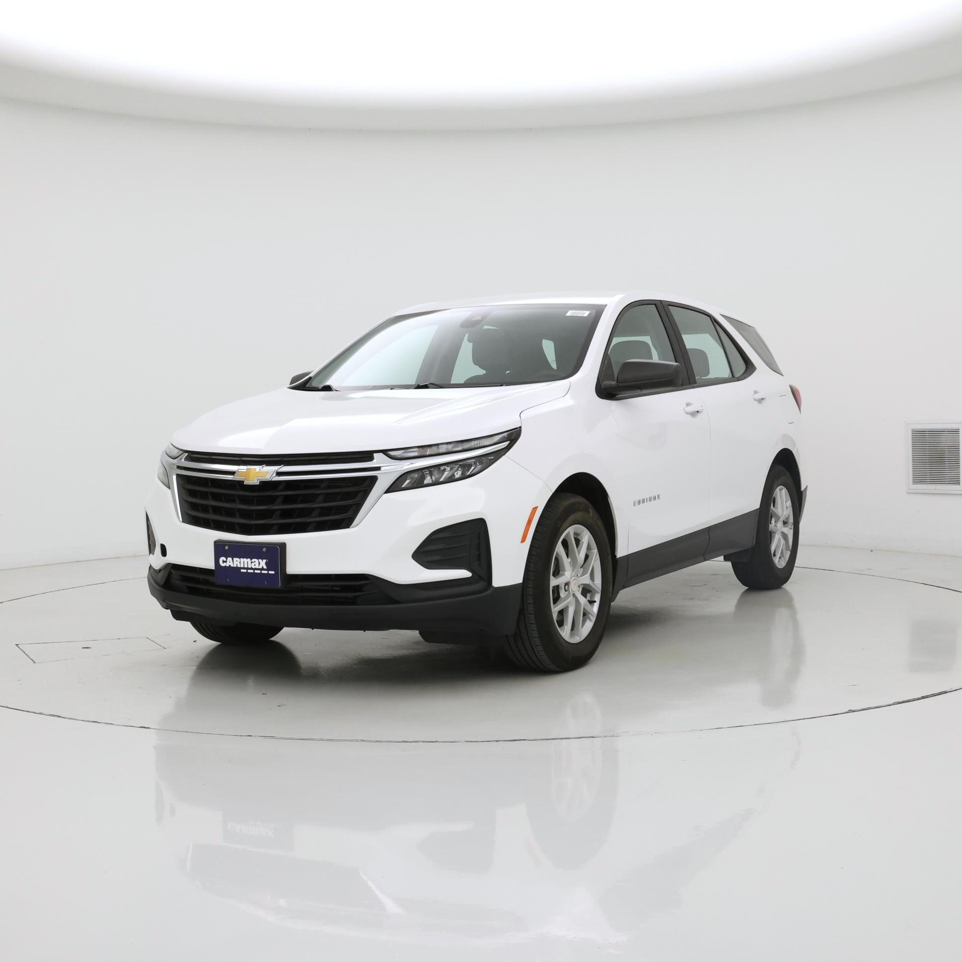 Thumbnail: 2023 Chevrolet Equinox - 4