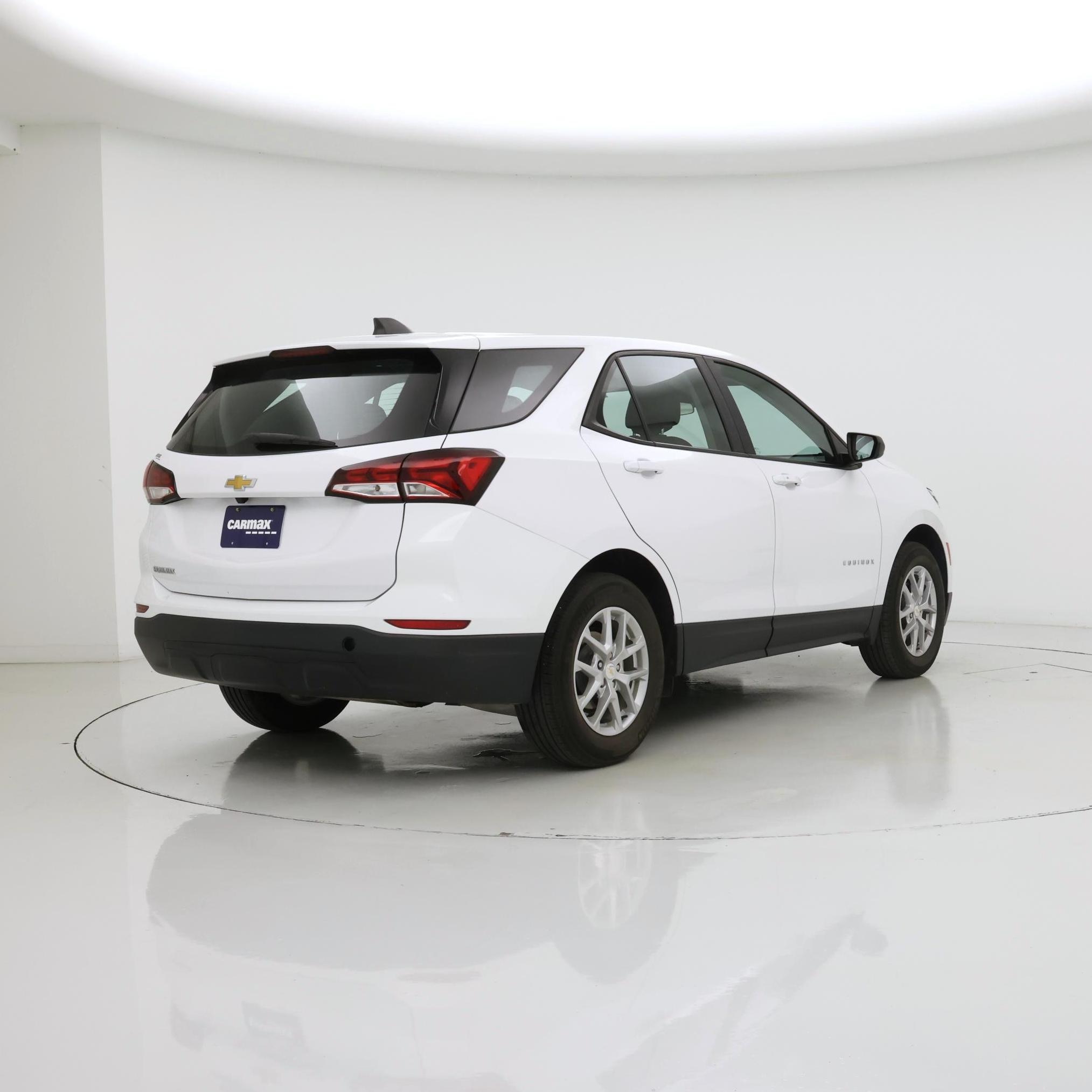 Thumbnail: 2023 Chevrolet Equinox - 8