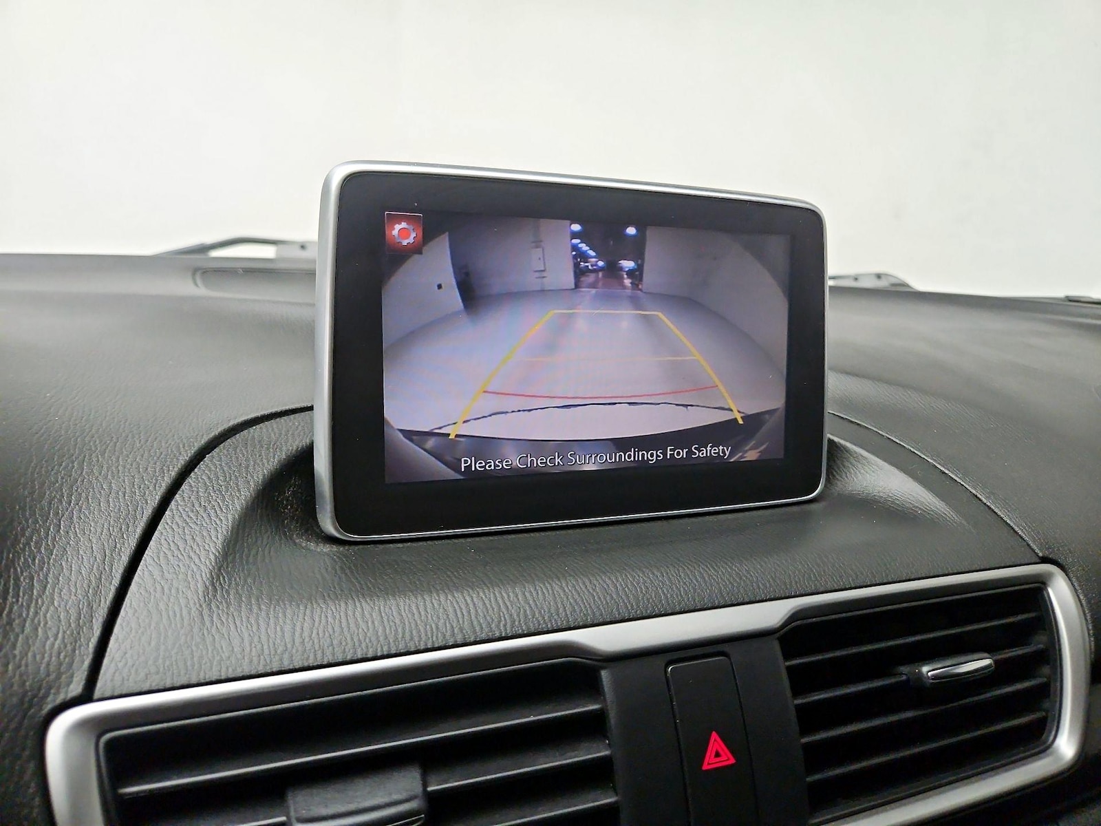 2014 Mazda MAZDA3 i Touring - Photo 16