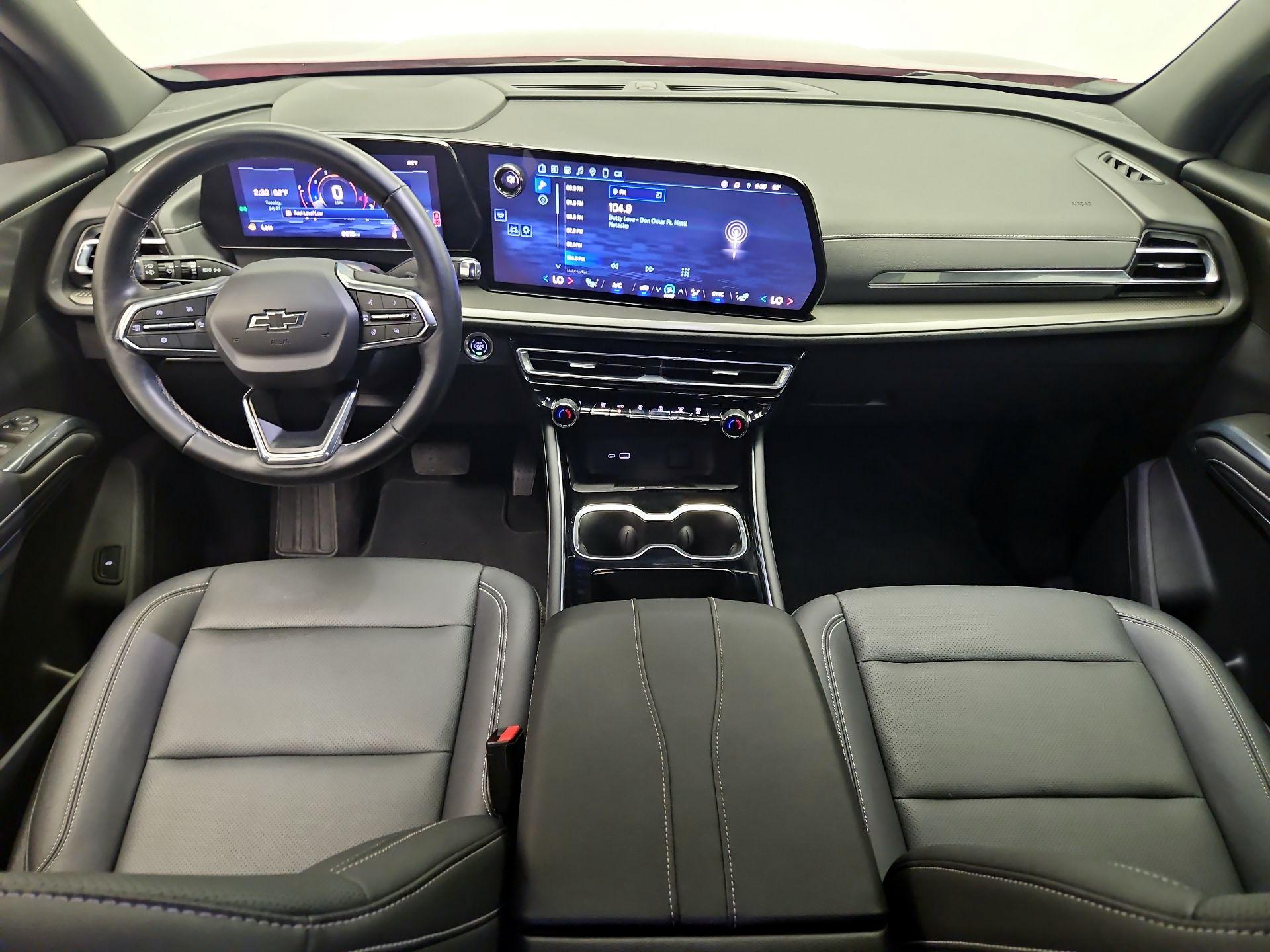 Thumbnail: 2025 Chevrolet Traverse - 9