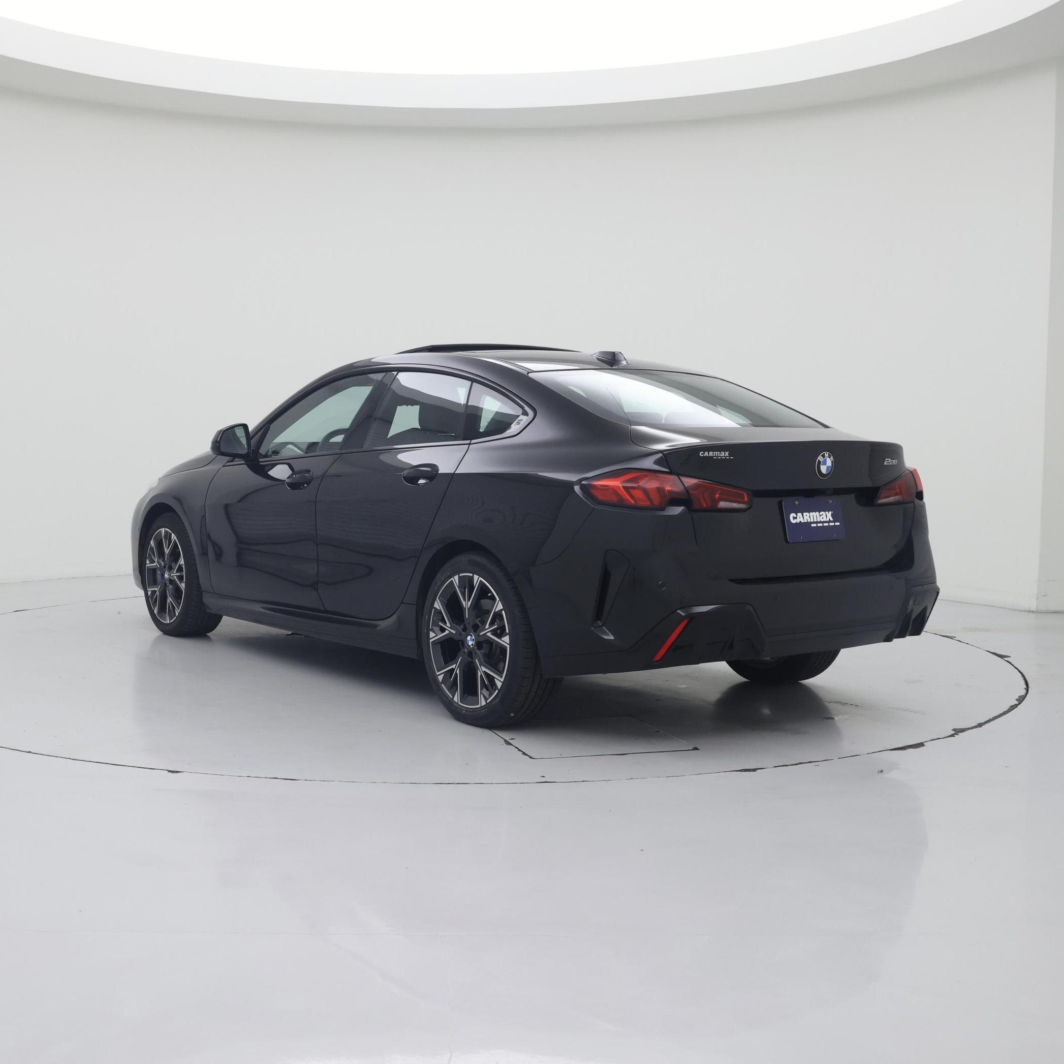 Thumbnail: 2026 BMW 2 Series - 2