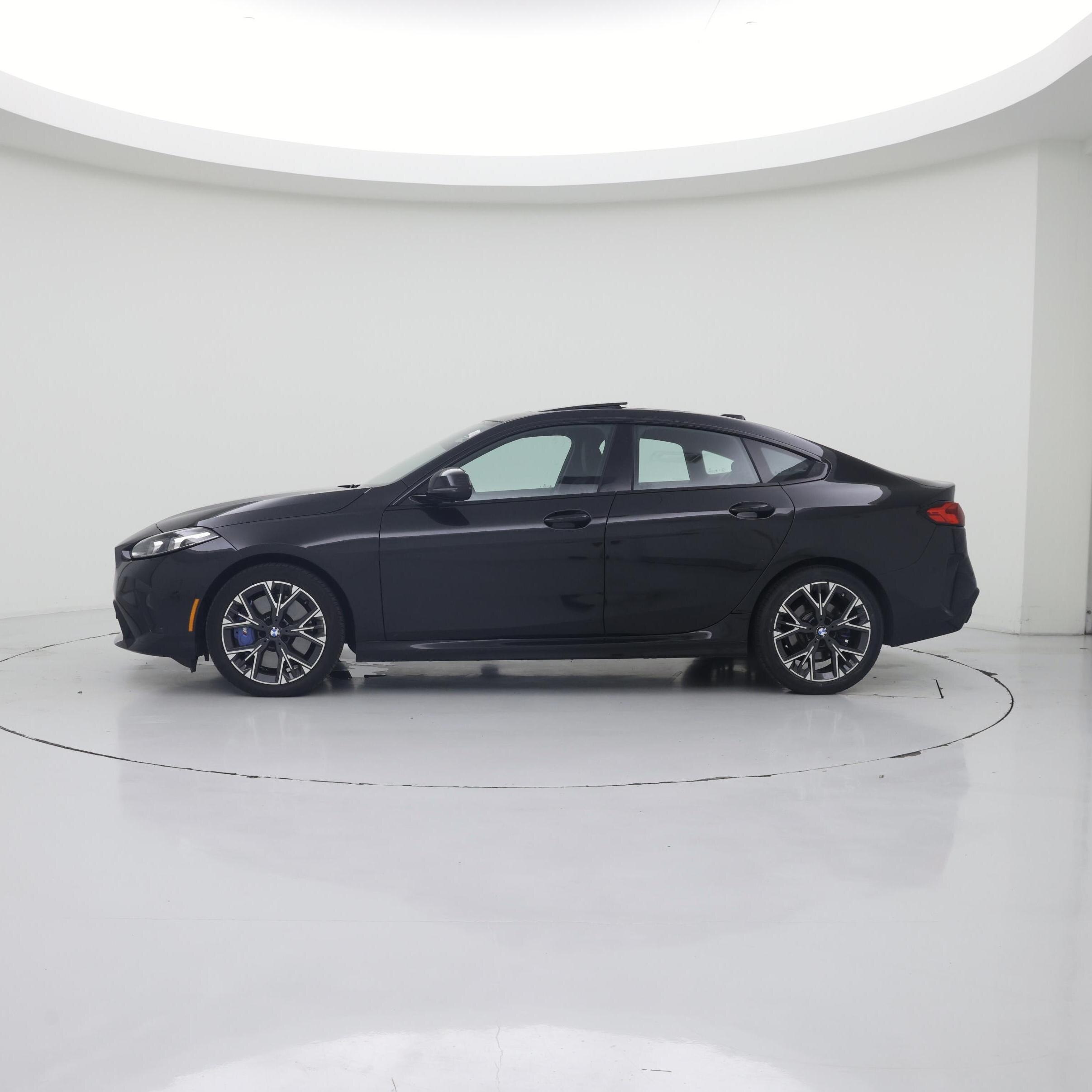 Thumbnail: 2026 BMW 2 Series - 3